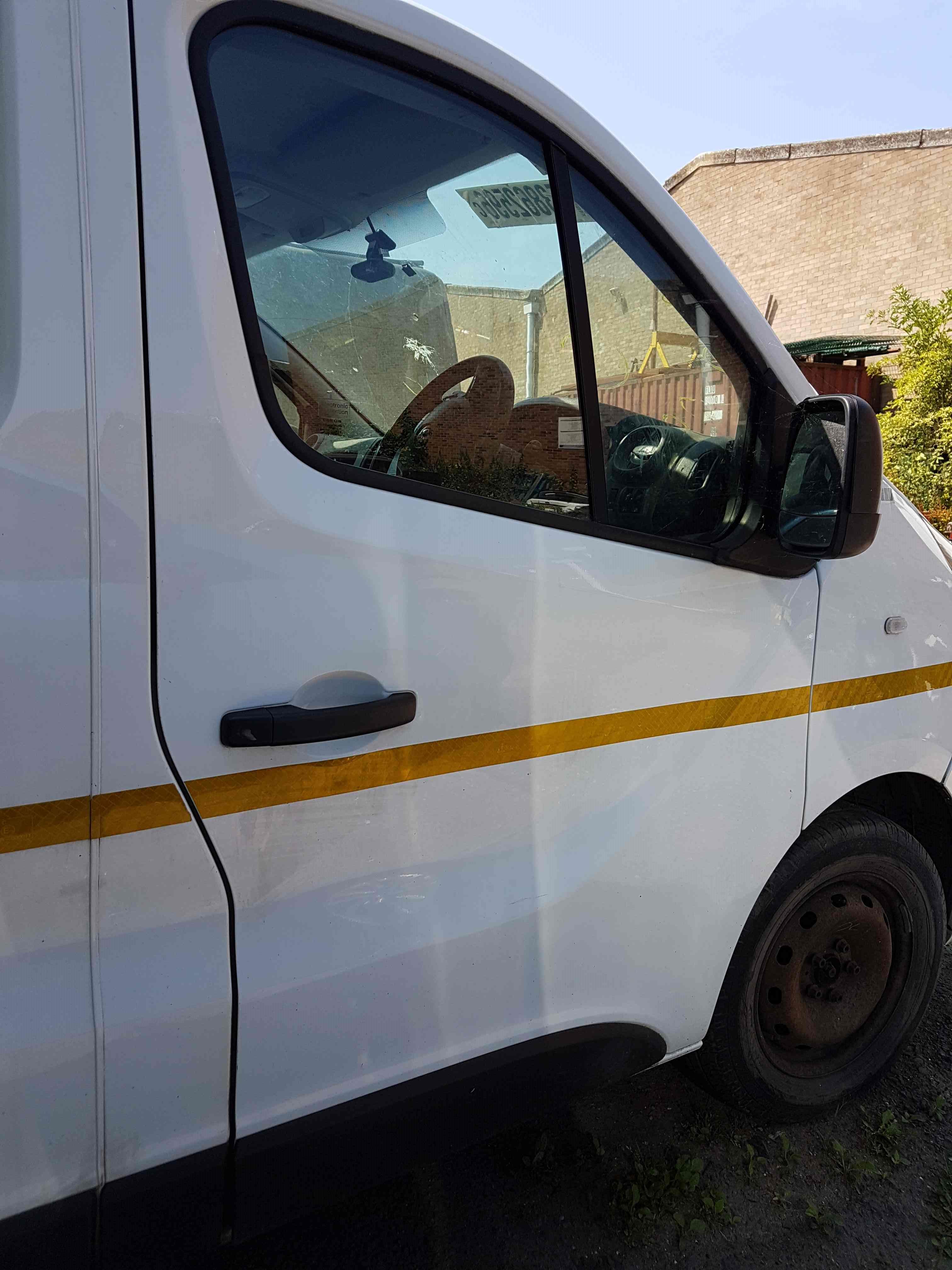 Thumb 5 Renault Trafic MK3 2014-2018 OSF Drivers Front Door ICE White Ov369
