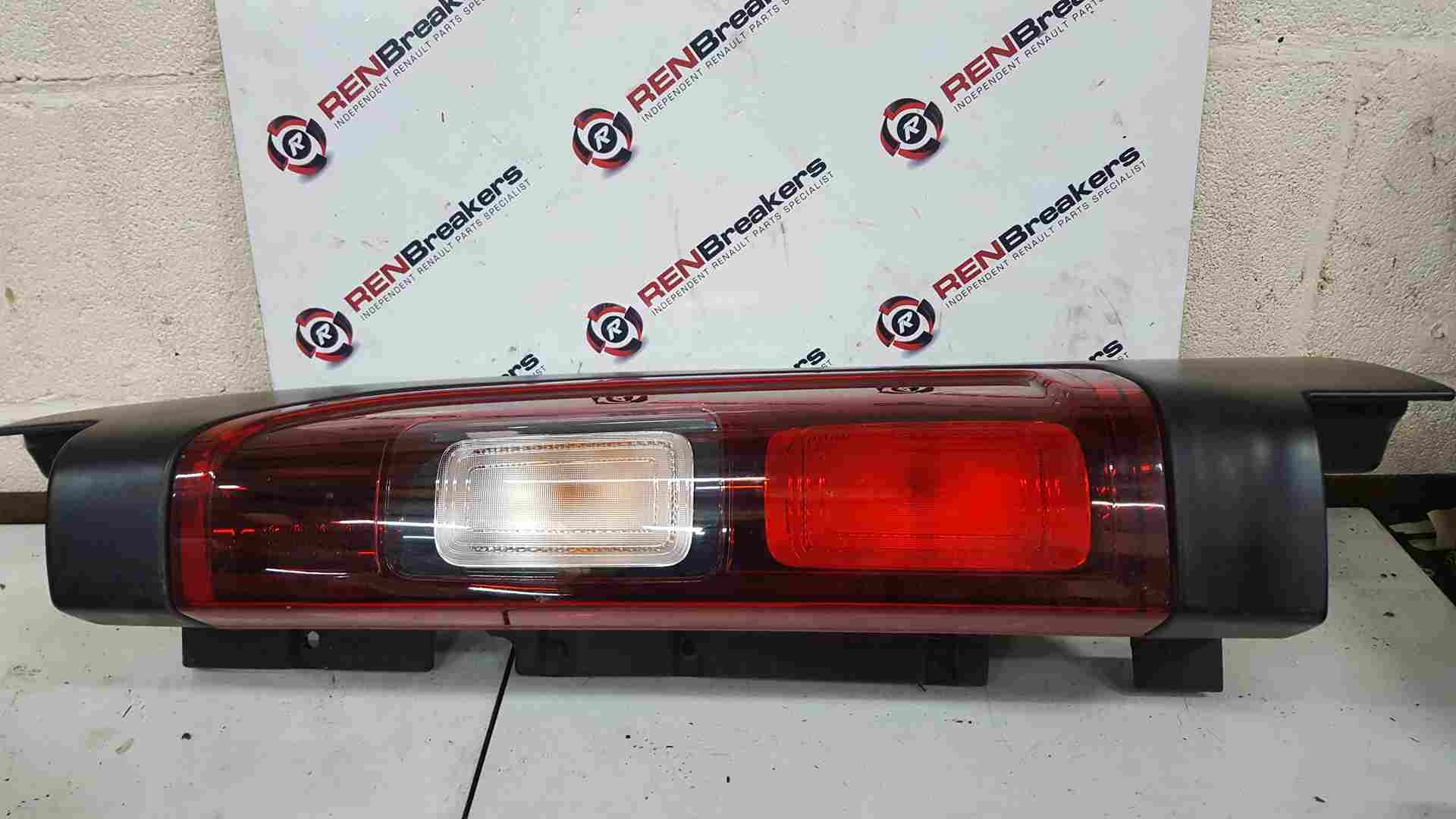 Thumb 5 Renault Trafic MK3 2014-2018 OSR Os Rear Brake Tail Light Vivaro Drivers Side 265A19592R