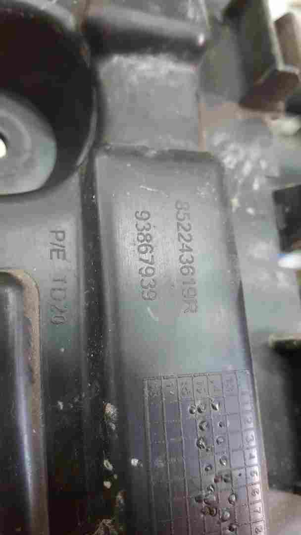 Thumb 7 Renault Trafic MK3 2014-2018 OSR Rear Bumper Bracket 852243619R