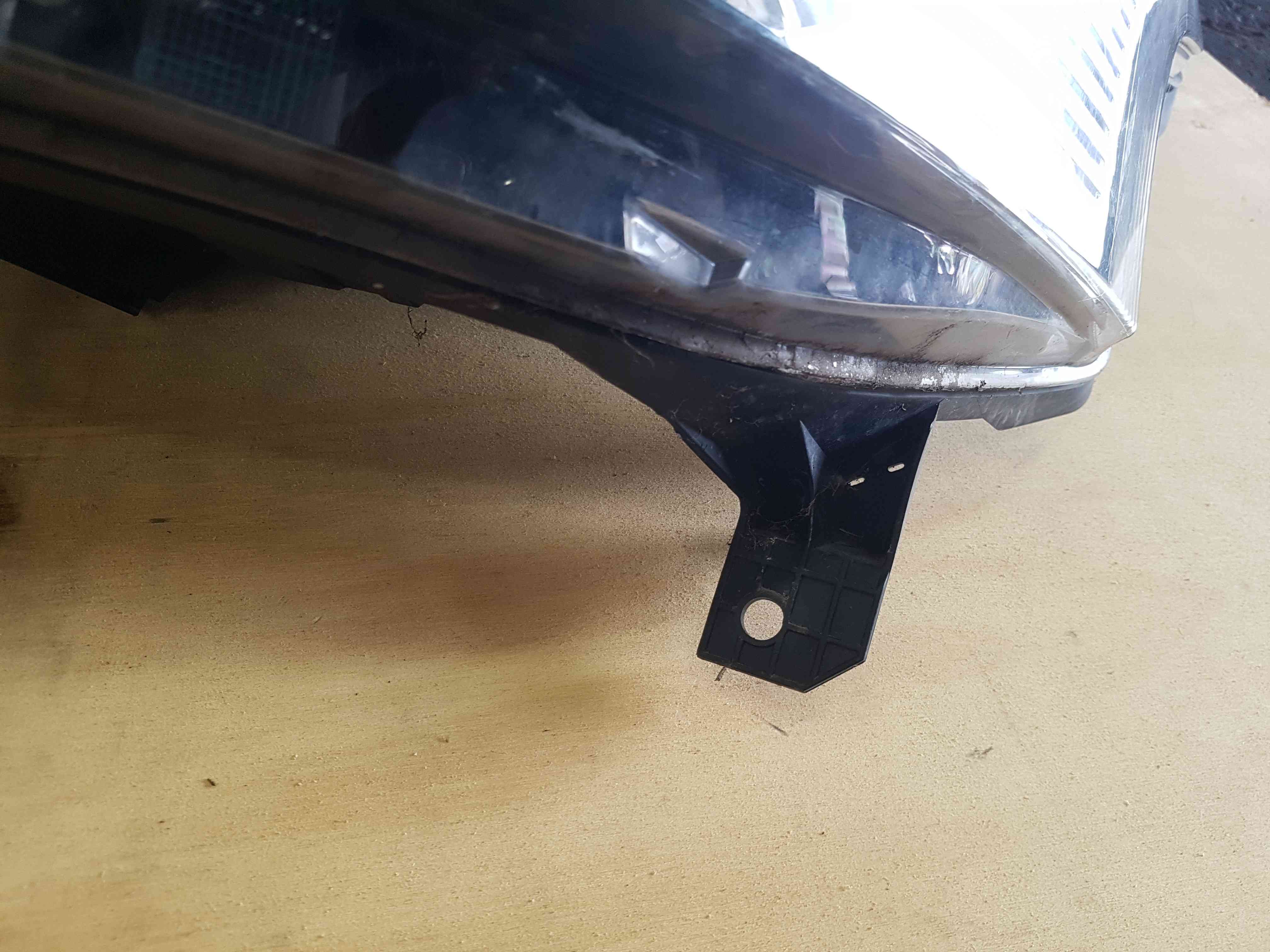 Thumb 3 Renault Trafic MK3 2014-2018 Passenger NSF Front Headlight 260609158R