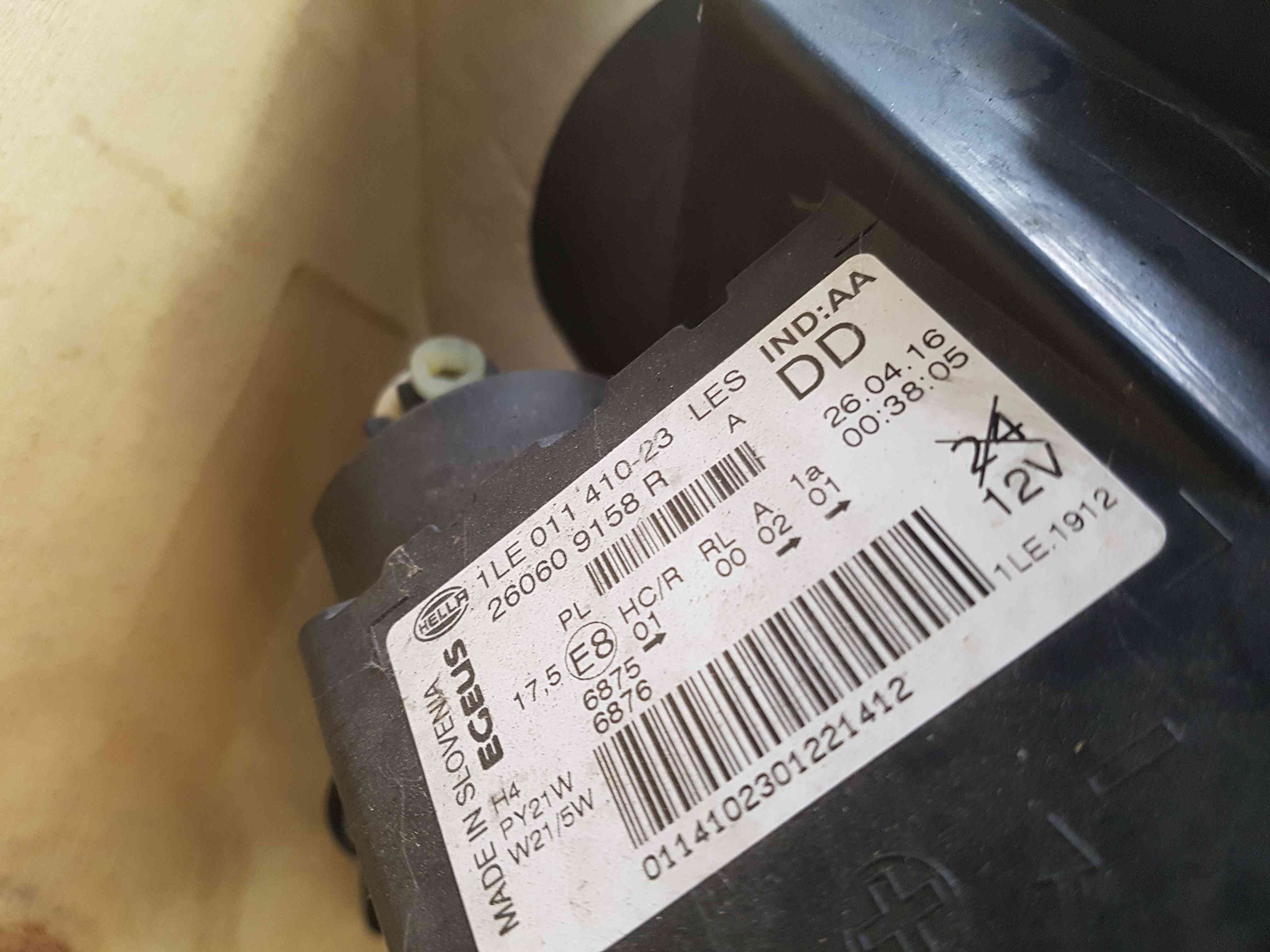 Thumb 5 Renault Trafic MK3 2014-2018 Passenger NSF Front Headlight 260609158R