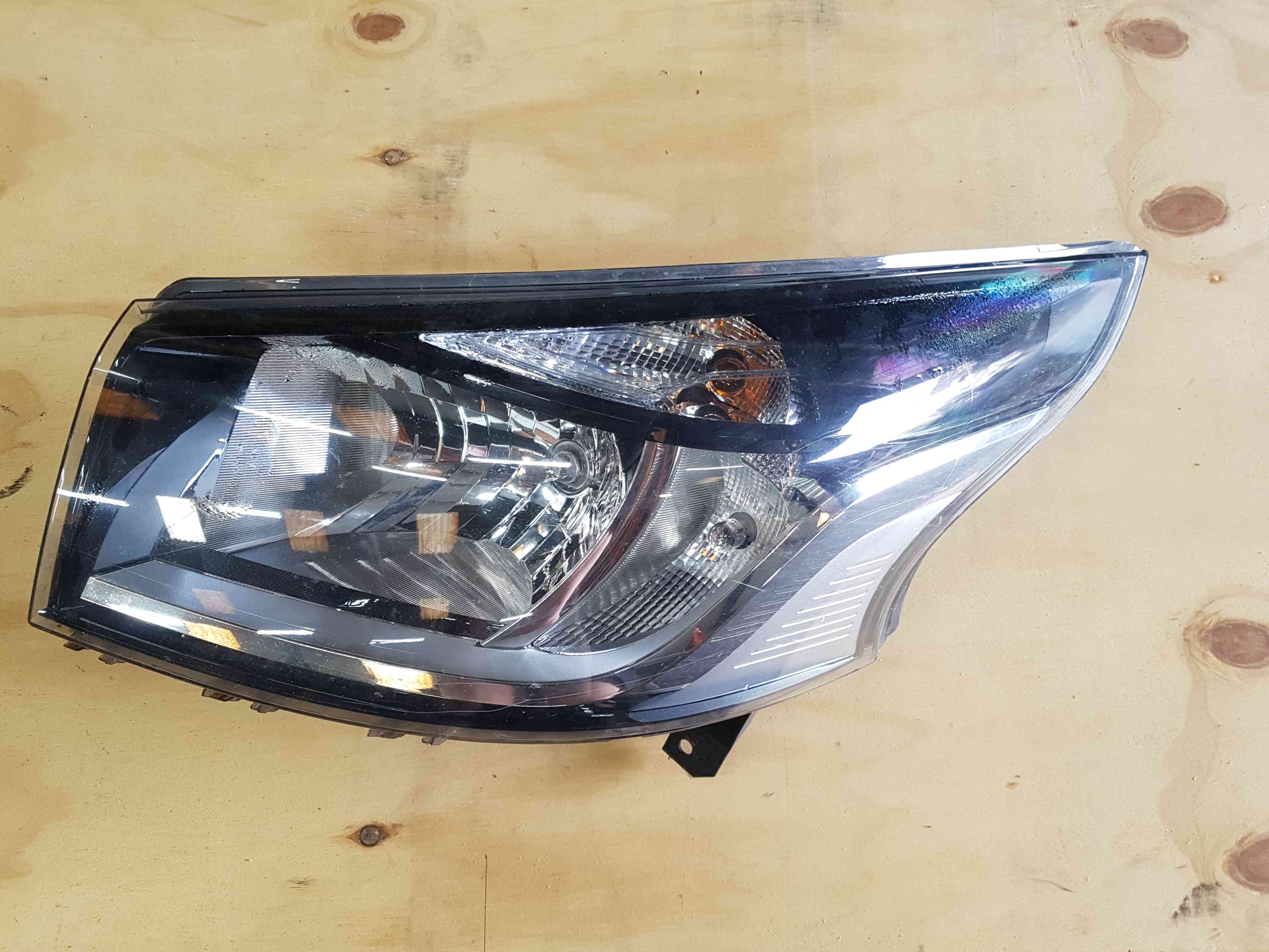 Renault Trafic MK3 2014-2018 Passenger NSF Front Headlight 260609158R