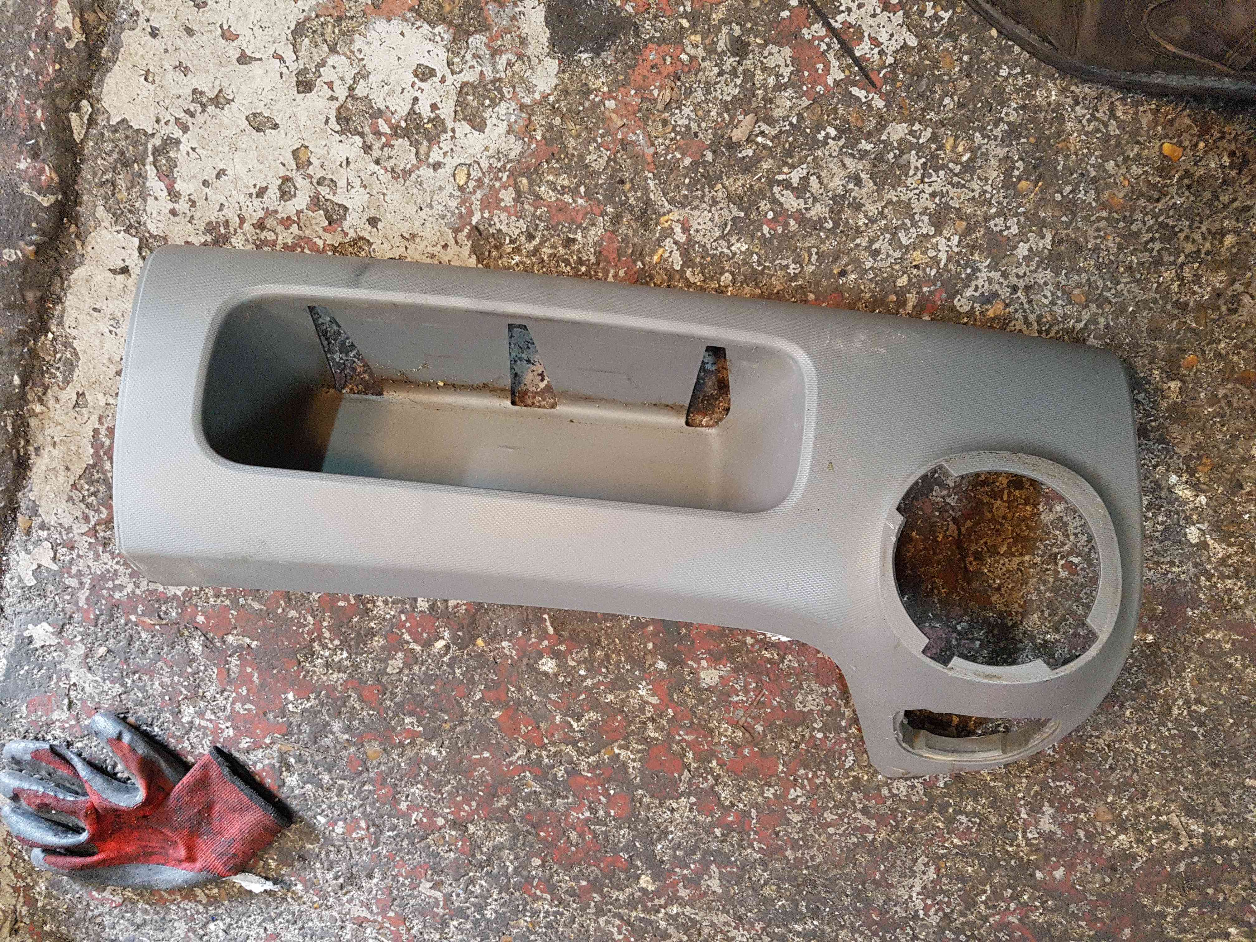 Thumb 3 Renault Trafic MK3 2014-2018 Passenger Ns Dash Trim 683116590R
