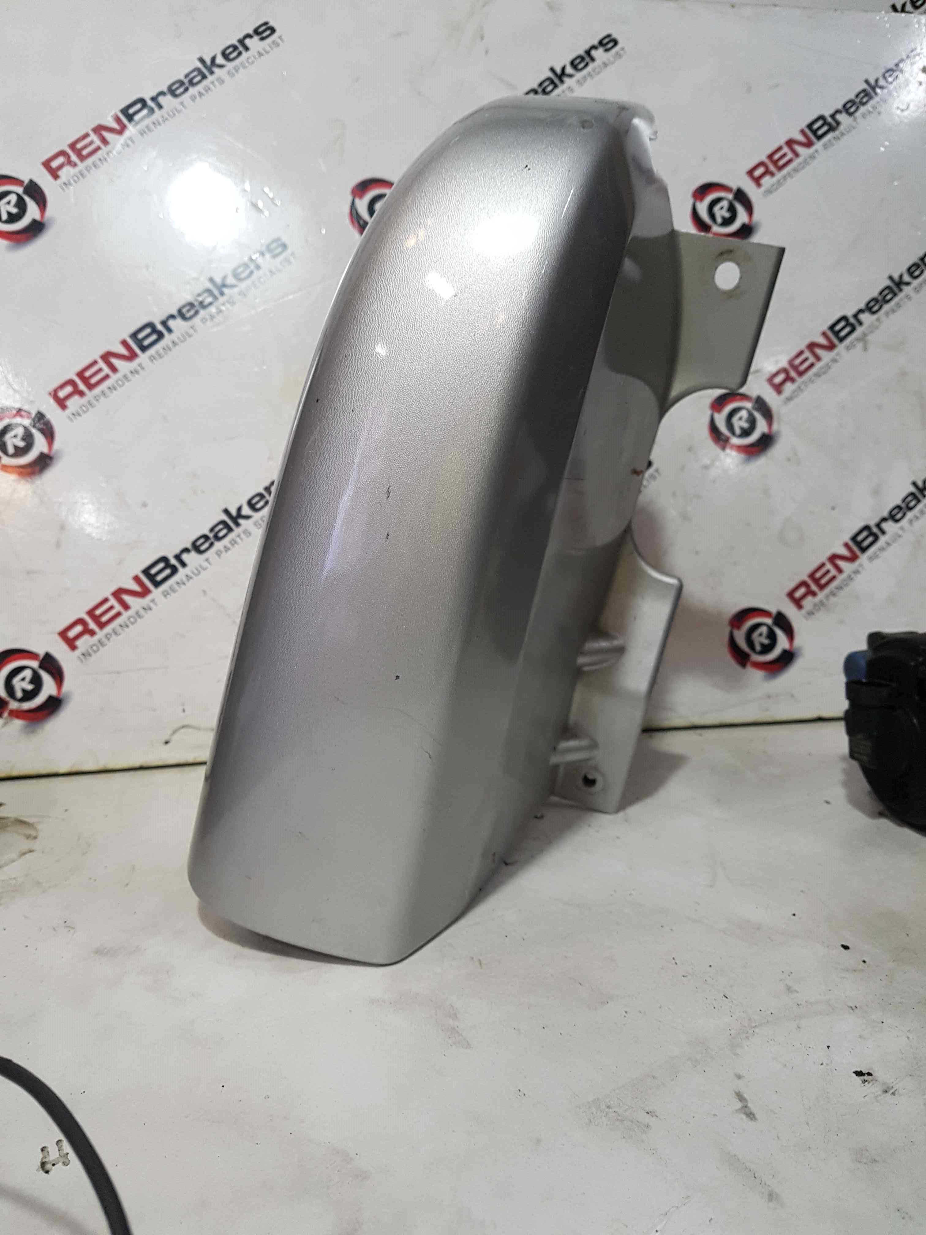 Renault Trafic MK3 2014-2018 Passenger Rear Upper NSR Top Moulding Trim Silver