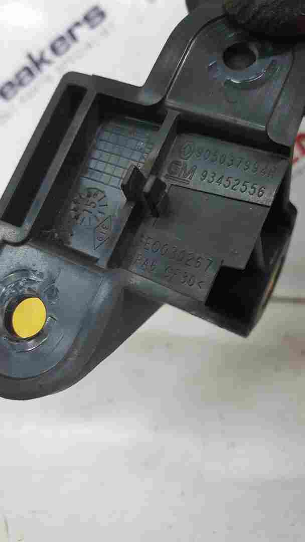 Thumb 7 Renault Trafic MK3 2014-2018 Passenger Side Rear Door Latch Catch 905037994R