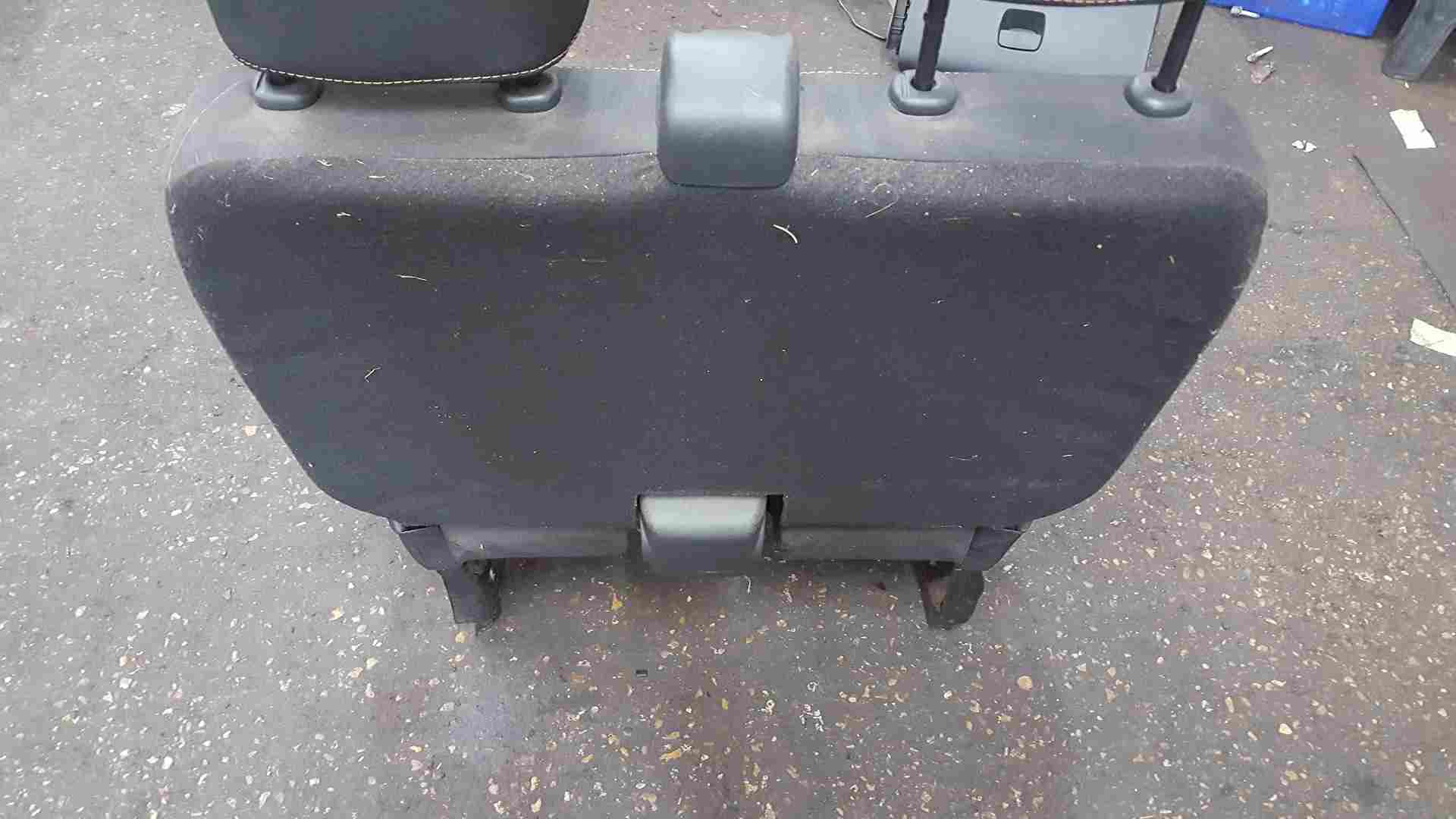 Thumb 10 Renault Trafic MK3 2014-2018 Passengers Double Seat Black No Rips 