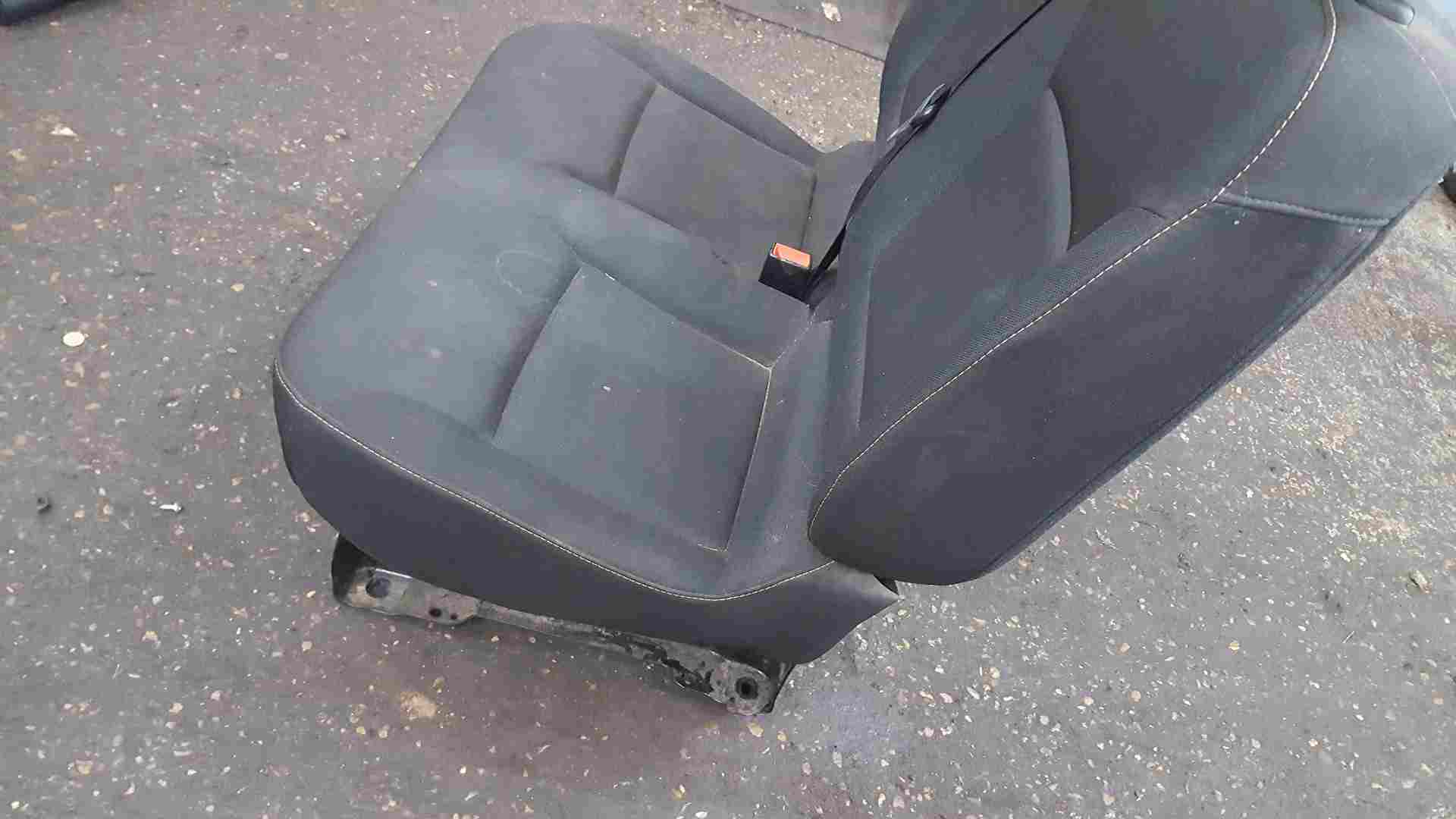 Renault Trafic MK3 2014-2018 Passengers Double Seat Black No Rips 