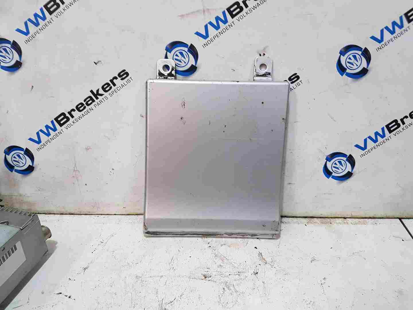 Thumb 2 Renault Trafic MK3 2014-2018 Pillar B Trim Under Fuel Flap Trim 788287806R