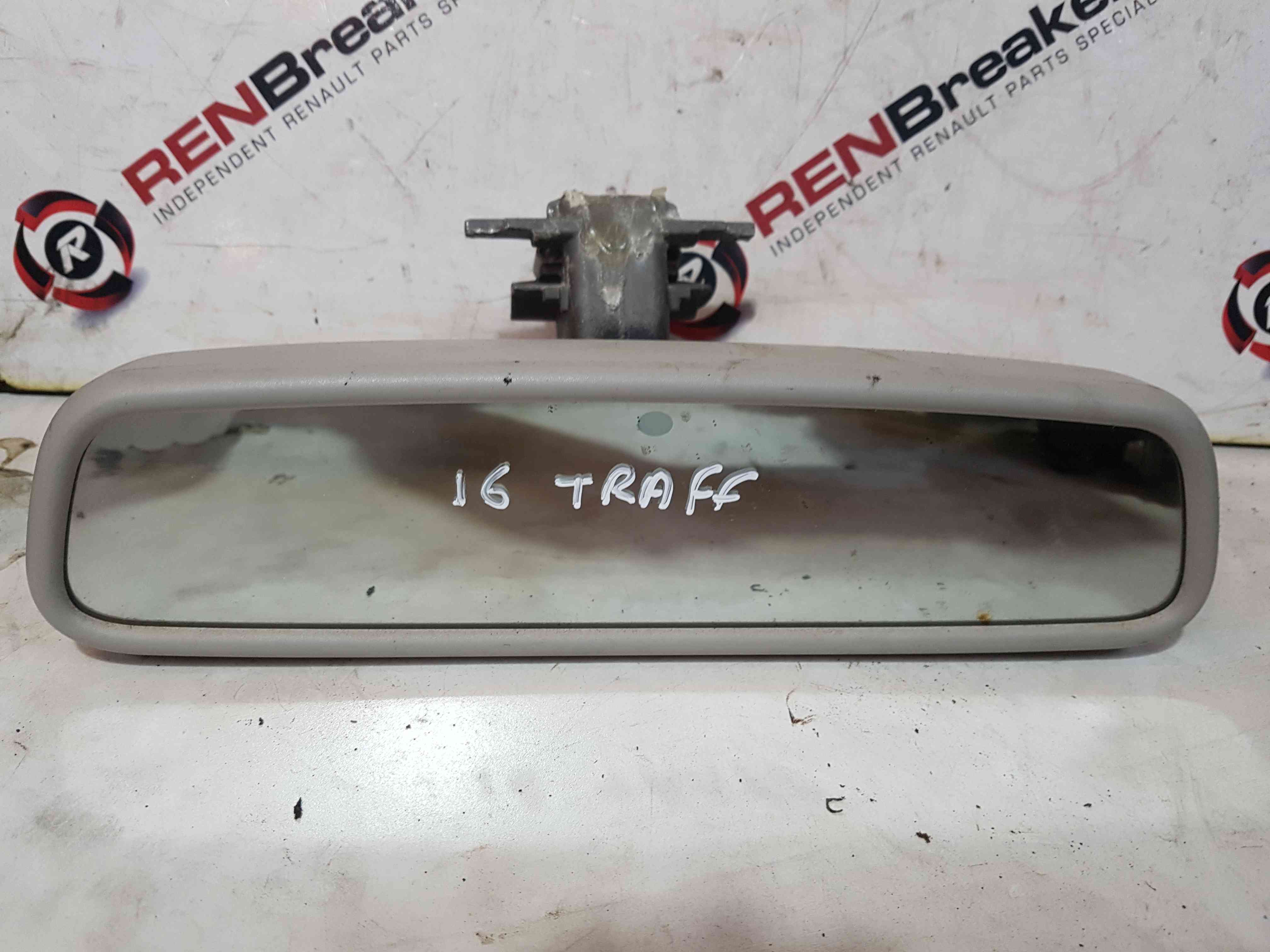 Thumb 2 Renault Trafic MK3 2014-2018 Plain Black Rear View Mirror Dimming