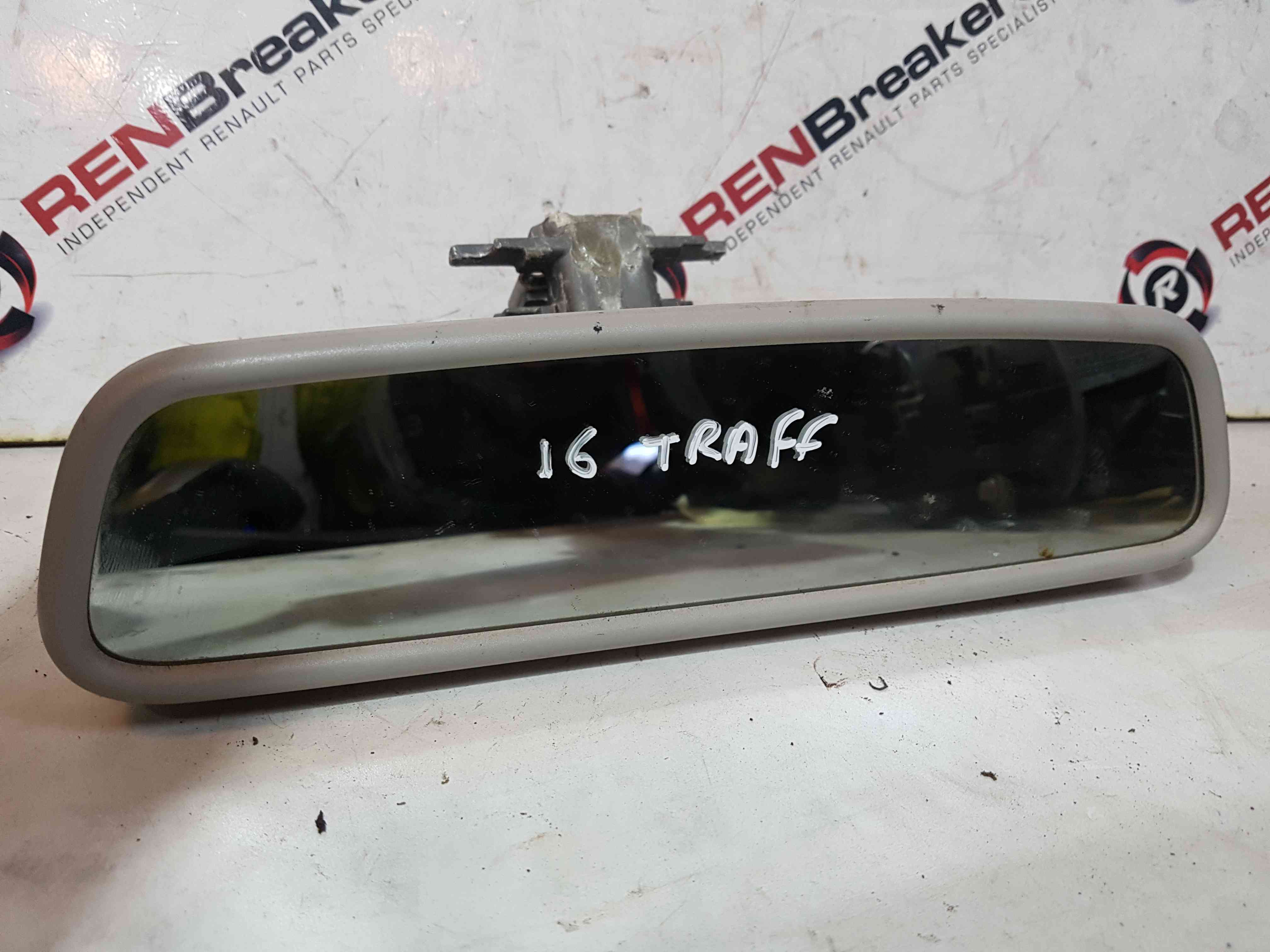 Thumb 5 Renault Trafic MK3 2014-2018 Plain Black Rear View Mirror Dimming