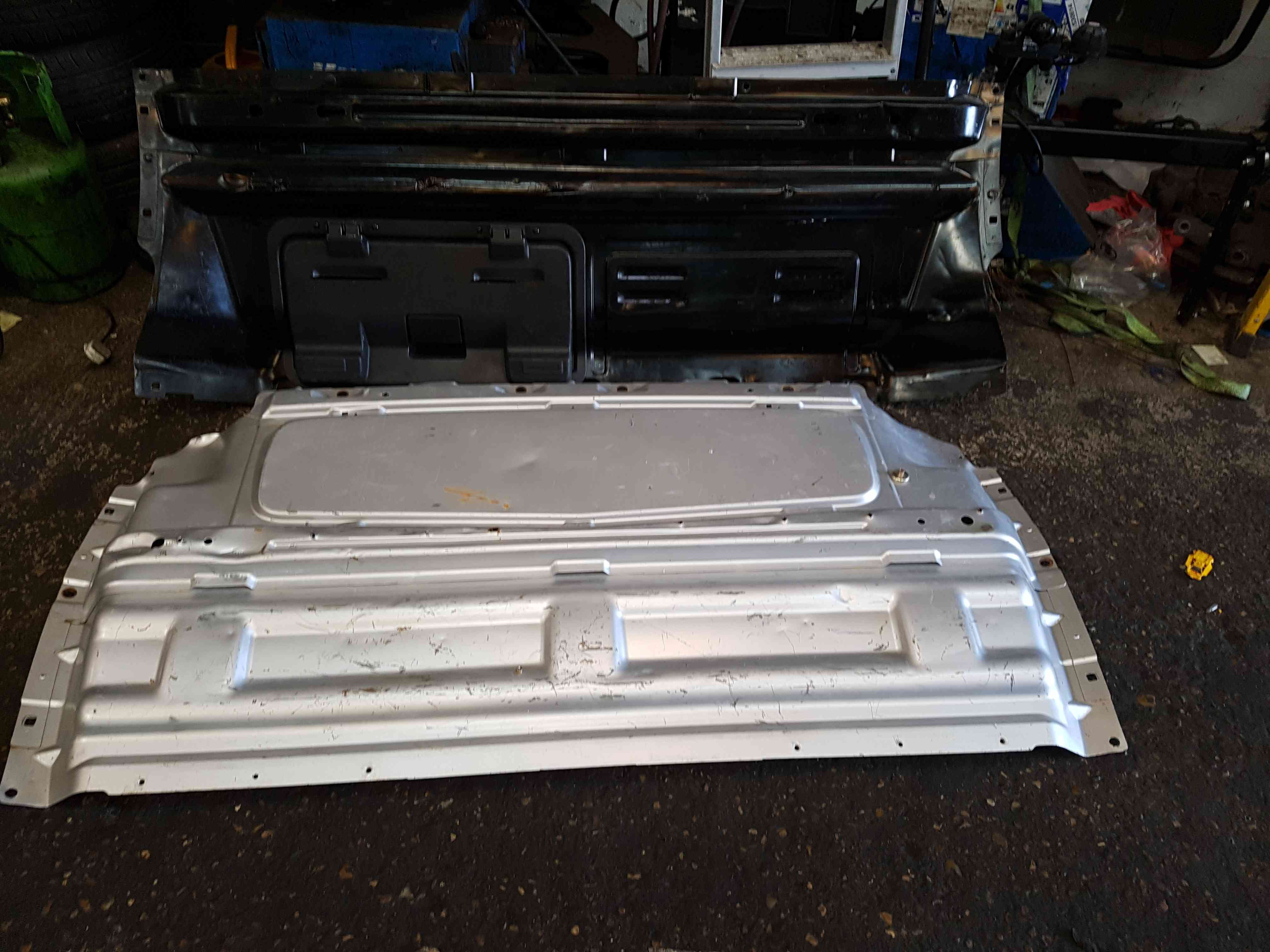 Thumb 2 Renault Trafic MK3 2014-2018 Rear Bulkhead Partition Vivaro 