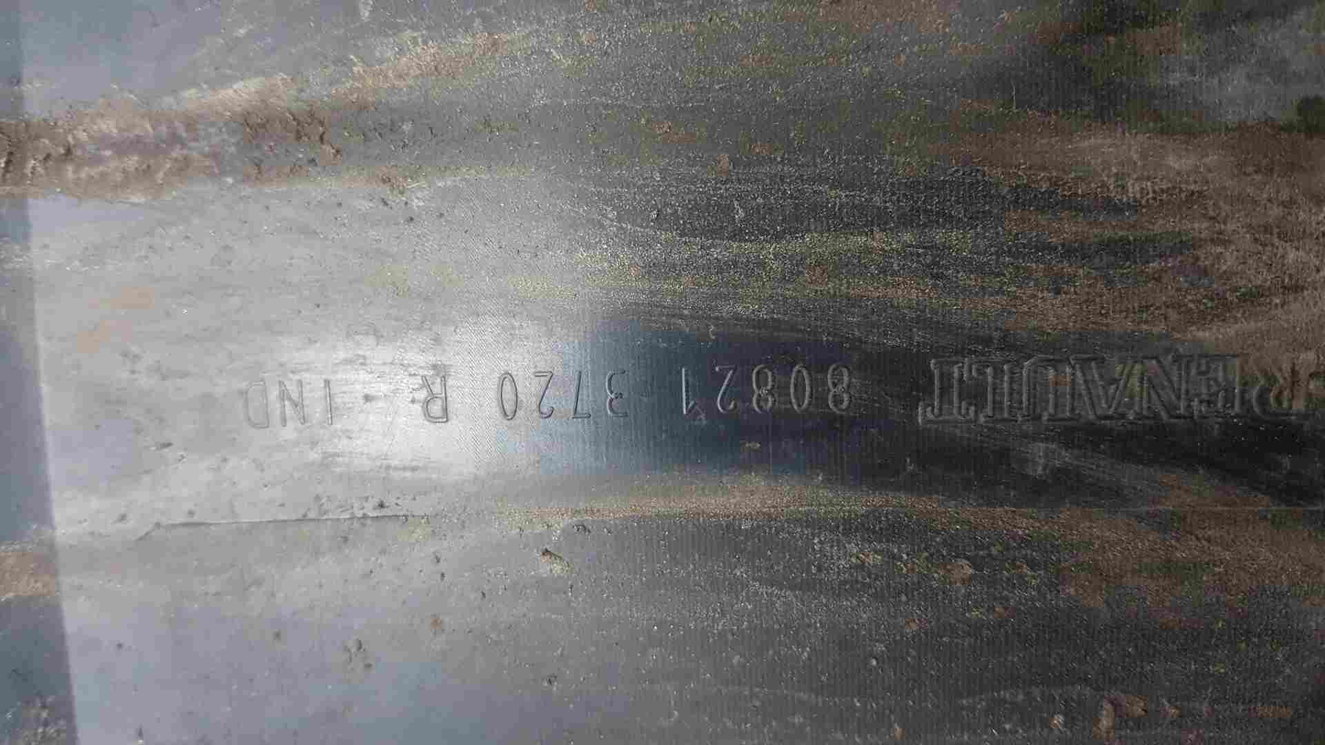 Thumb 5 Renault Trafic MK3 2014-2018 Renault Traffic Left NSF Door Moulding 808213720R
