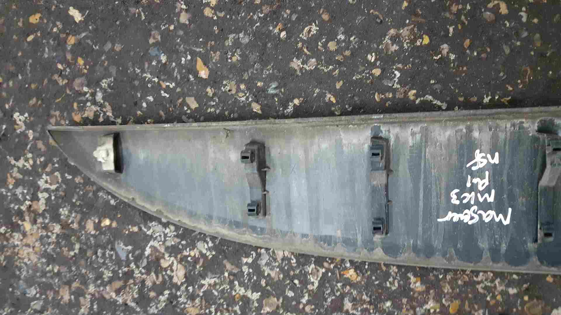 Thumb 9 Renault Trafic MK3 2014-2018 Renault Traffic Left NSF Door Moulding 808213720R