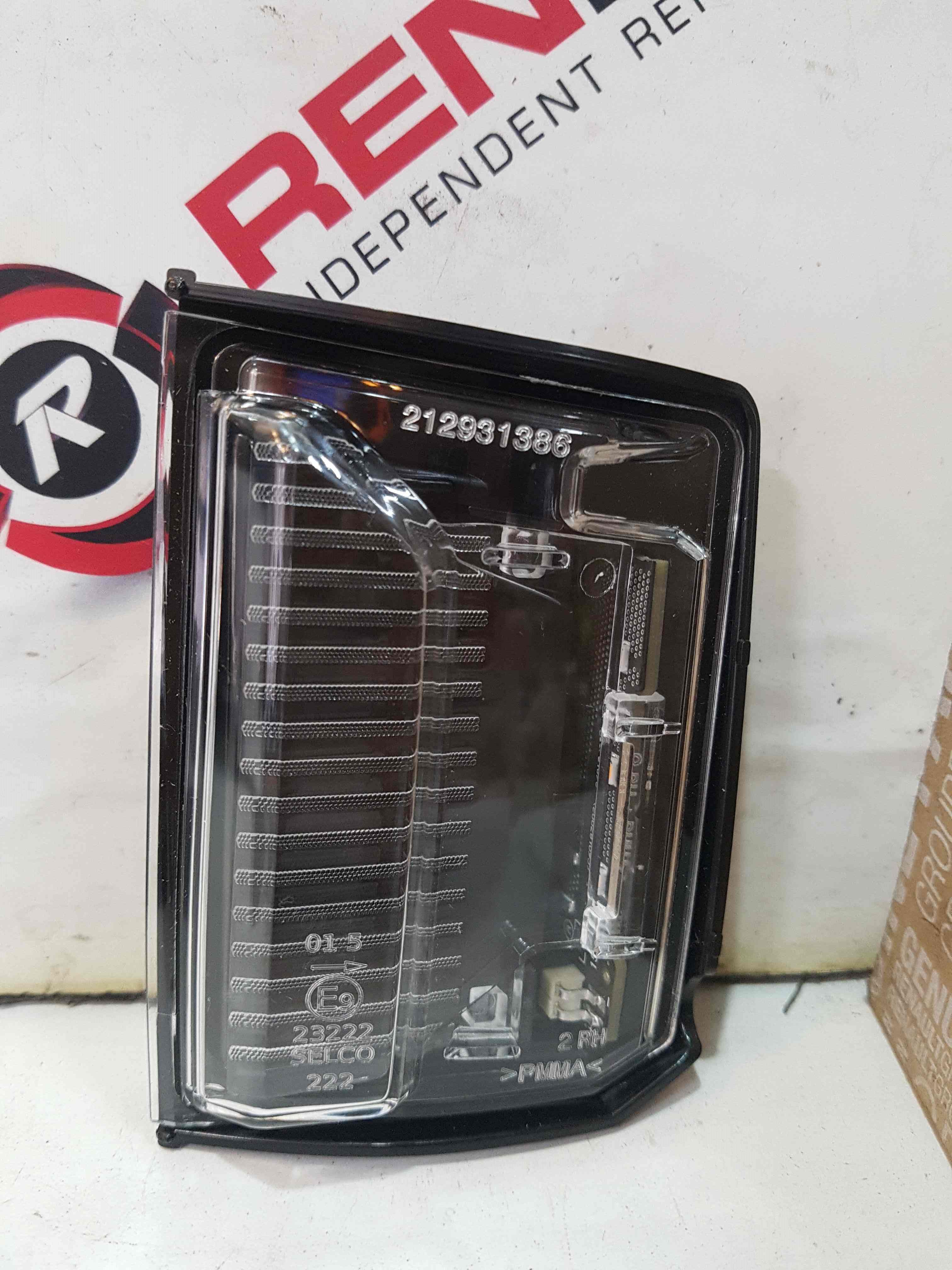Thumb 5 Renault Trafic MK3 2014-2018 Right OSF Right Indicator Clear LED Light Lamp 
