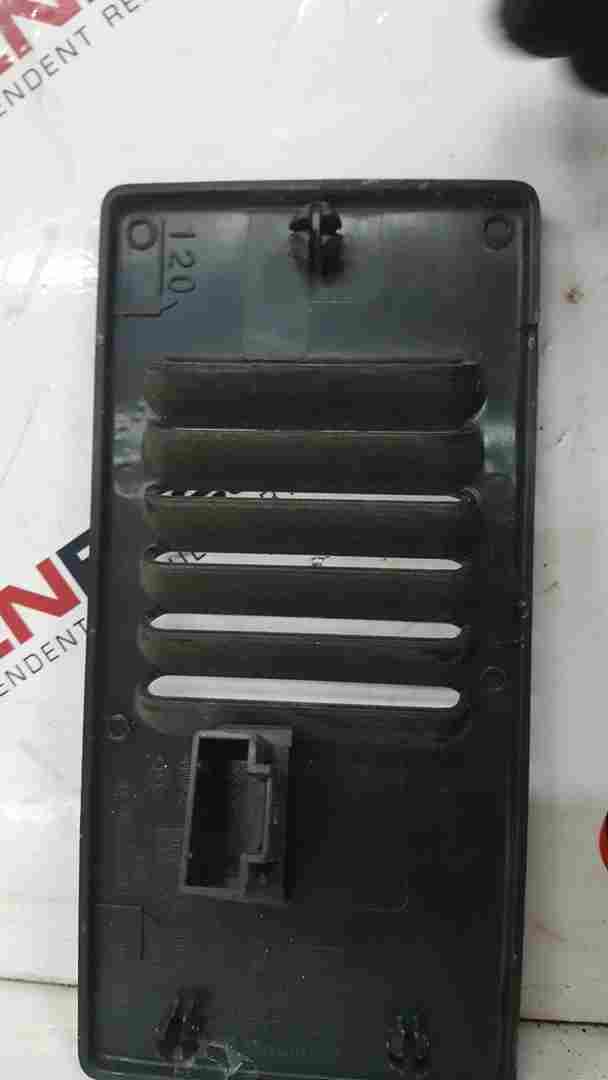 Thumb 5 Renault Trafic MK3 2014-2018 Twin Turbo AIR Vent Right Rear Boven 788543212R