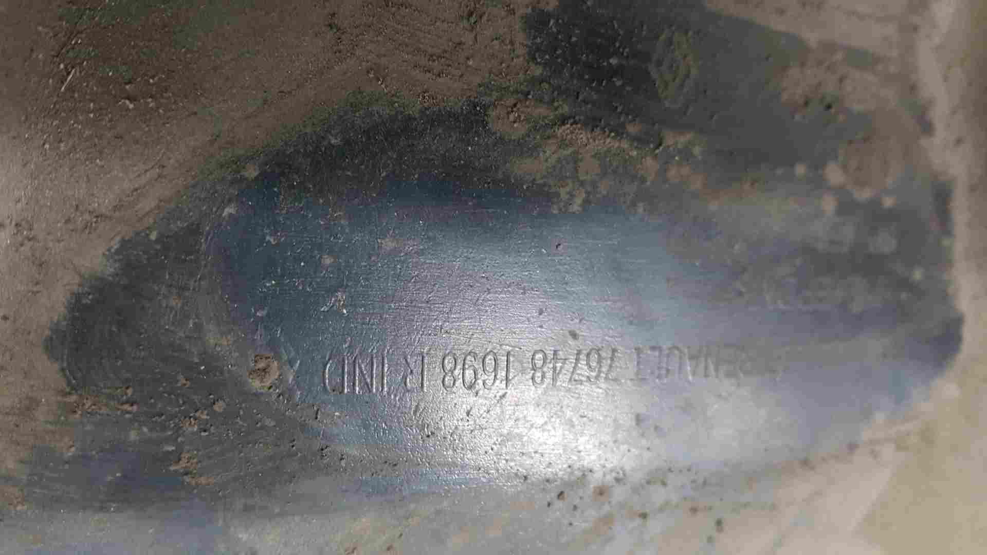 Thumb 5 Renault Trafic MK3 2014-2018 OSR Wheel Arch Liner Plastic Dust Cover 767481698R