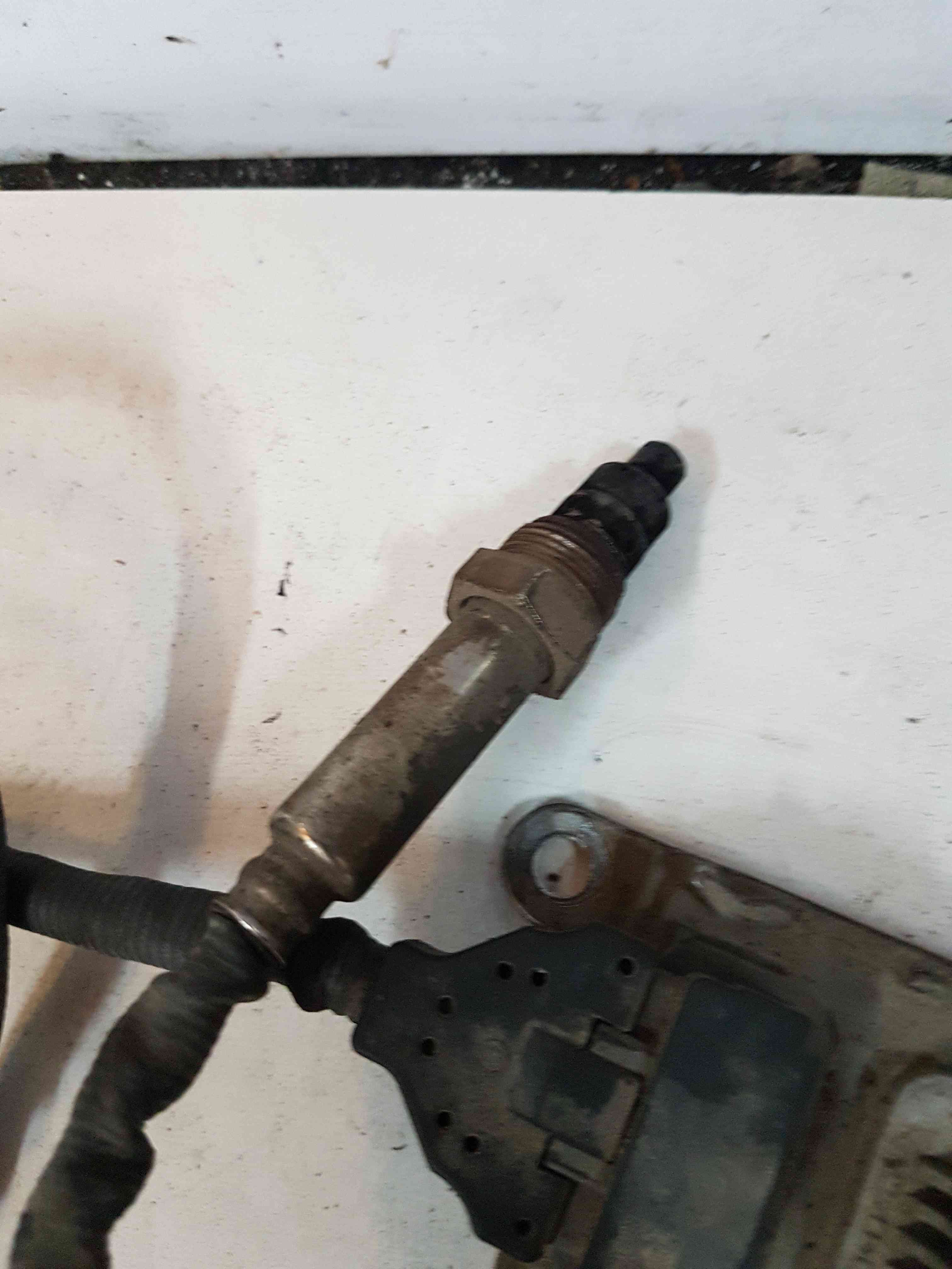 Thumb 2 Renault Trafic MK3 2014-2019 1.6 DCI Diesel NOX Sensor Oxygen Lambda 227905433R