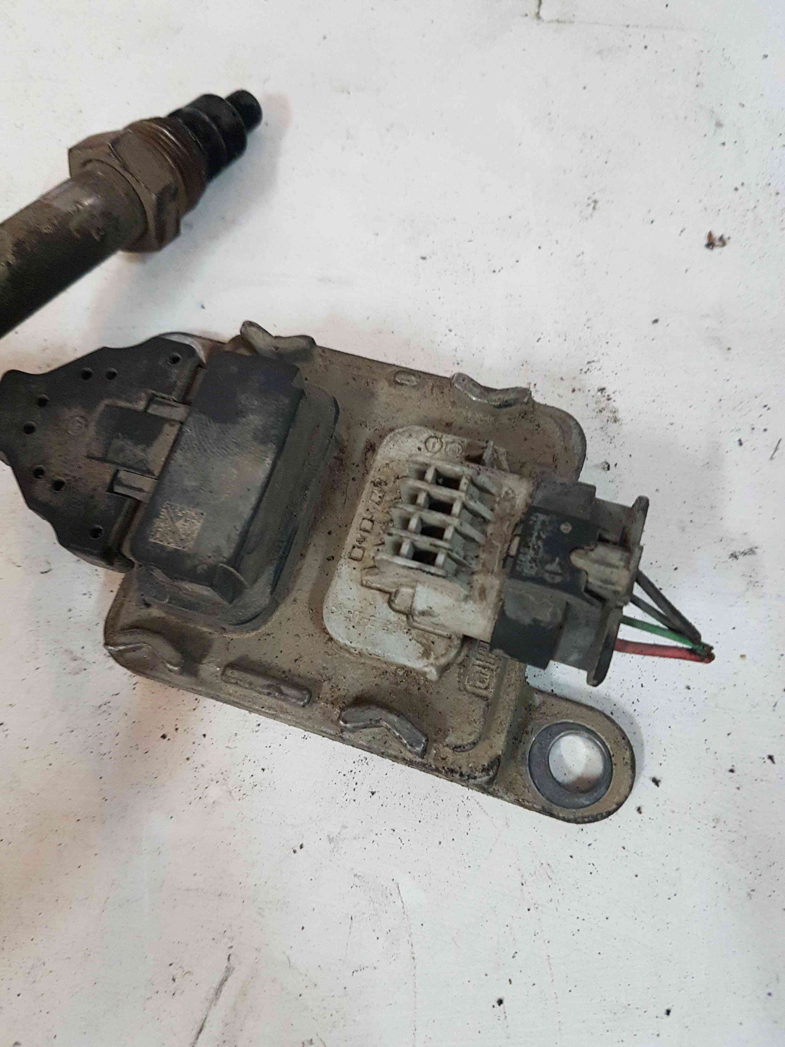 Thumb 3 Renault Trafic MK3 2014-2019 1.6 DCI Diesel NOX Sensor Oxygen Lambda 227905433R