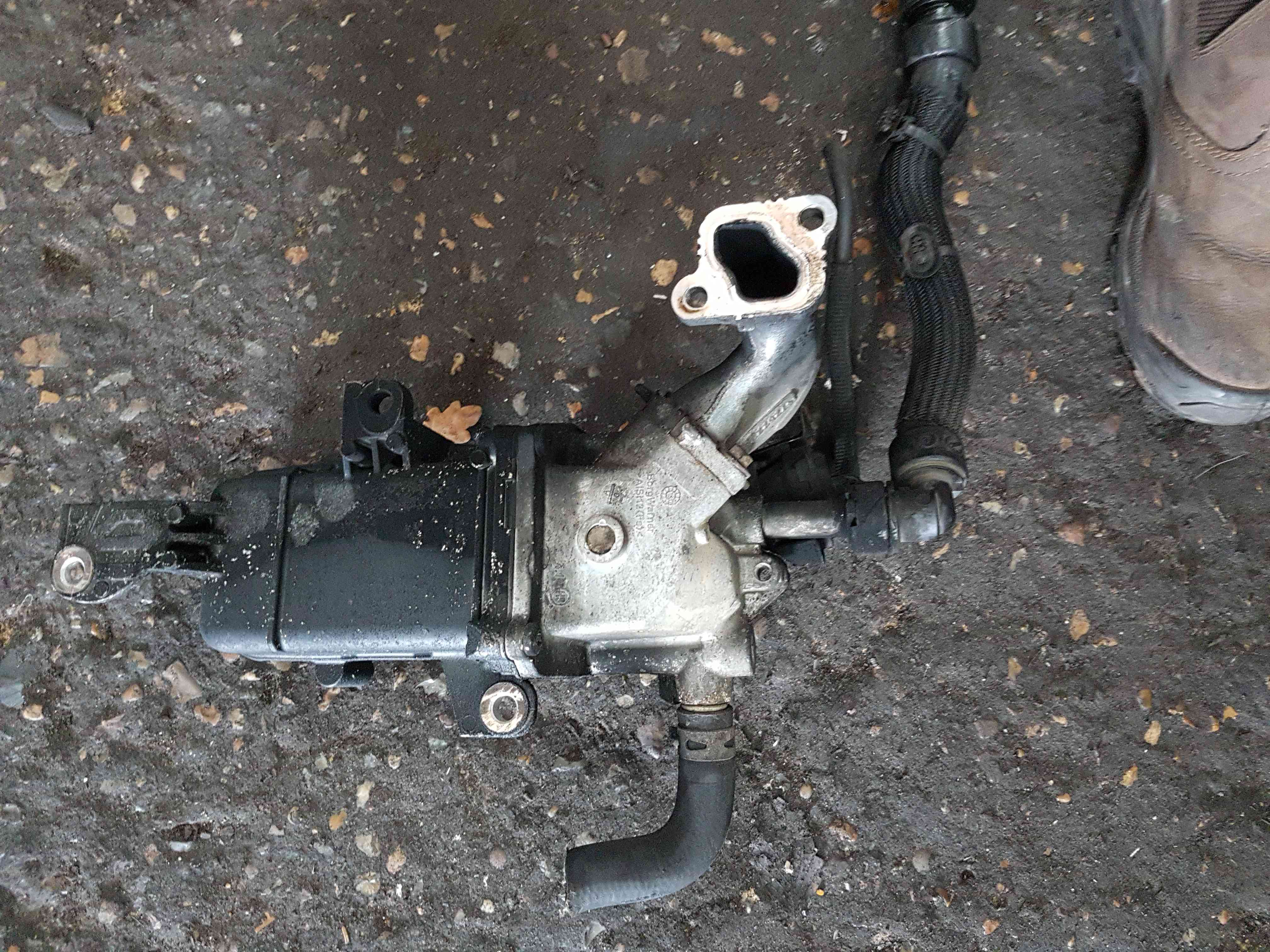 Thumb 3 Renault Trafic MK3 2014-2019 1.6 DCI EGR Cooler R9M 452