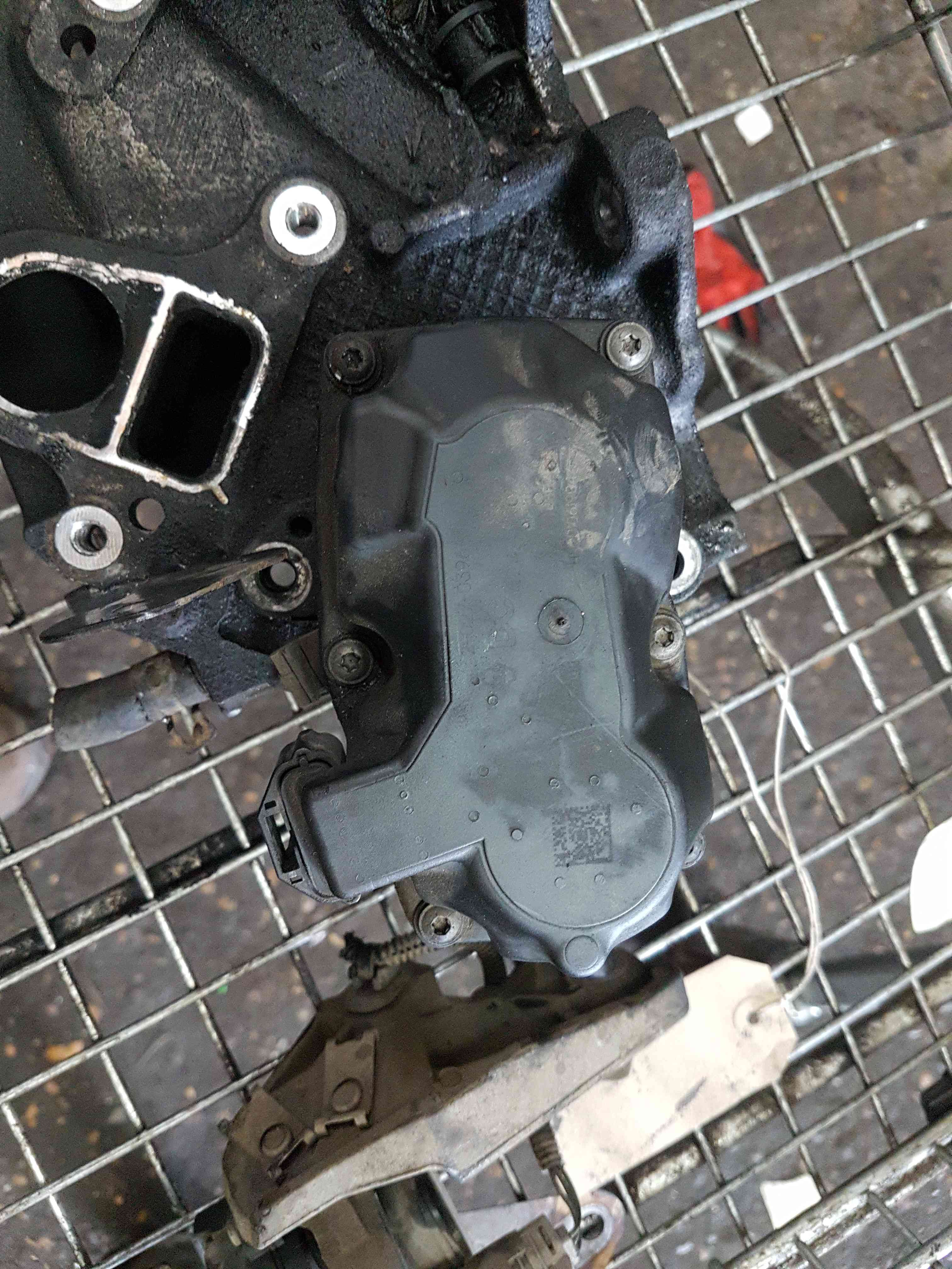 Thumb 4 Renault Trafic MK3 2014-2019 1.6 DCI Inlet Manifold Mani R9M 452