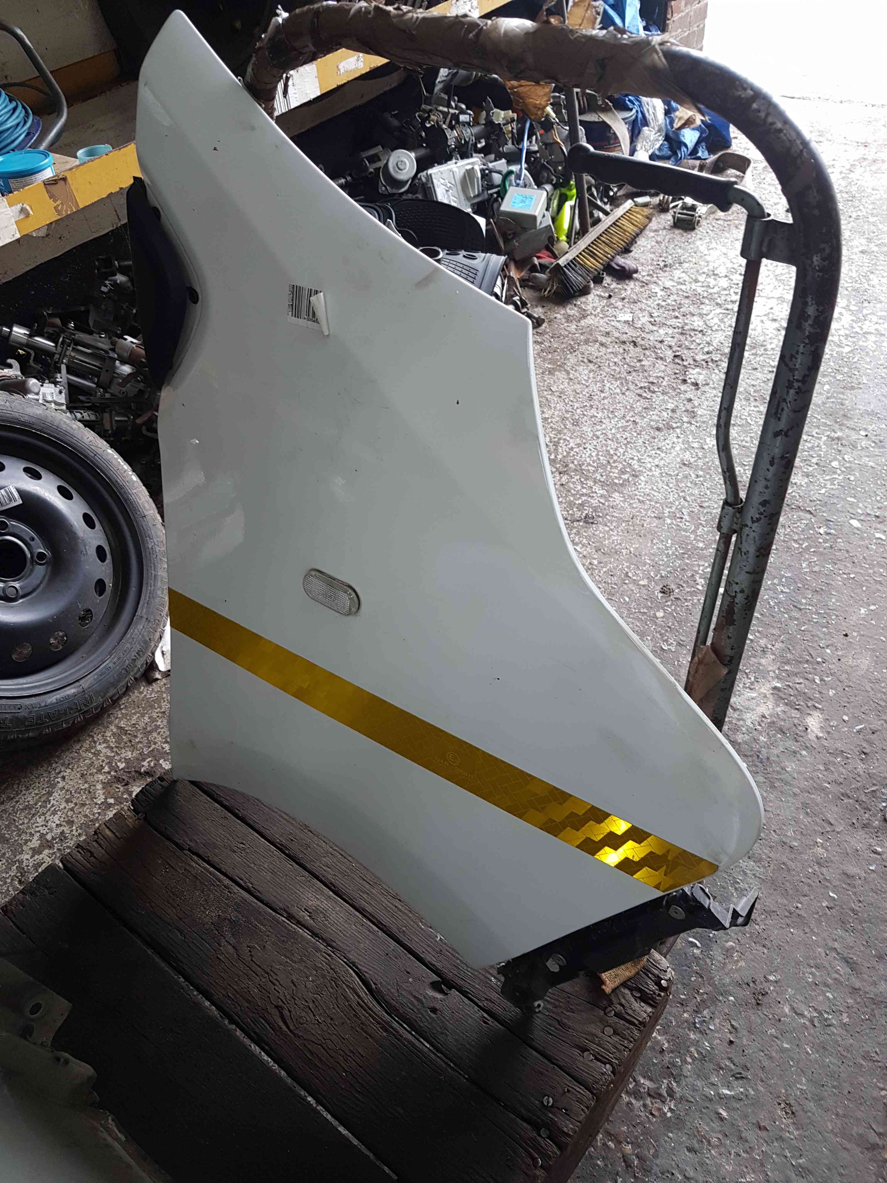 Thumb 5 Renault Trafic MK3 2014-2019 Drivers Os Wing White Ov369