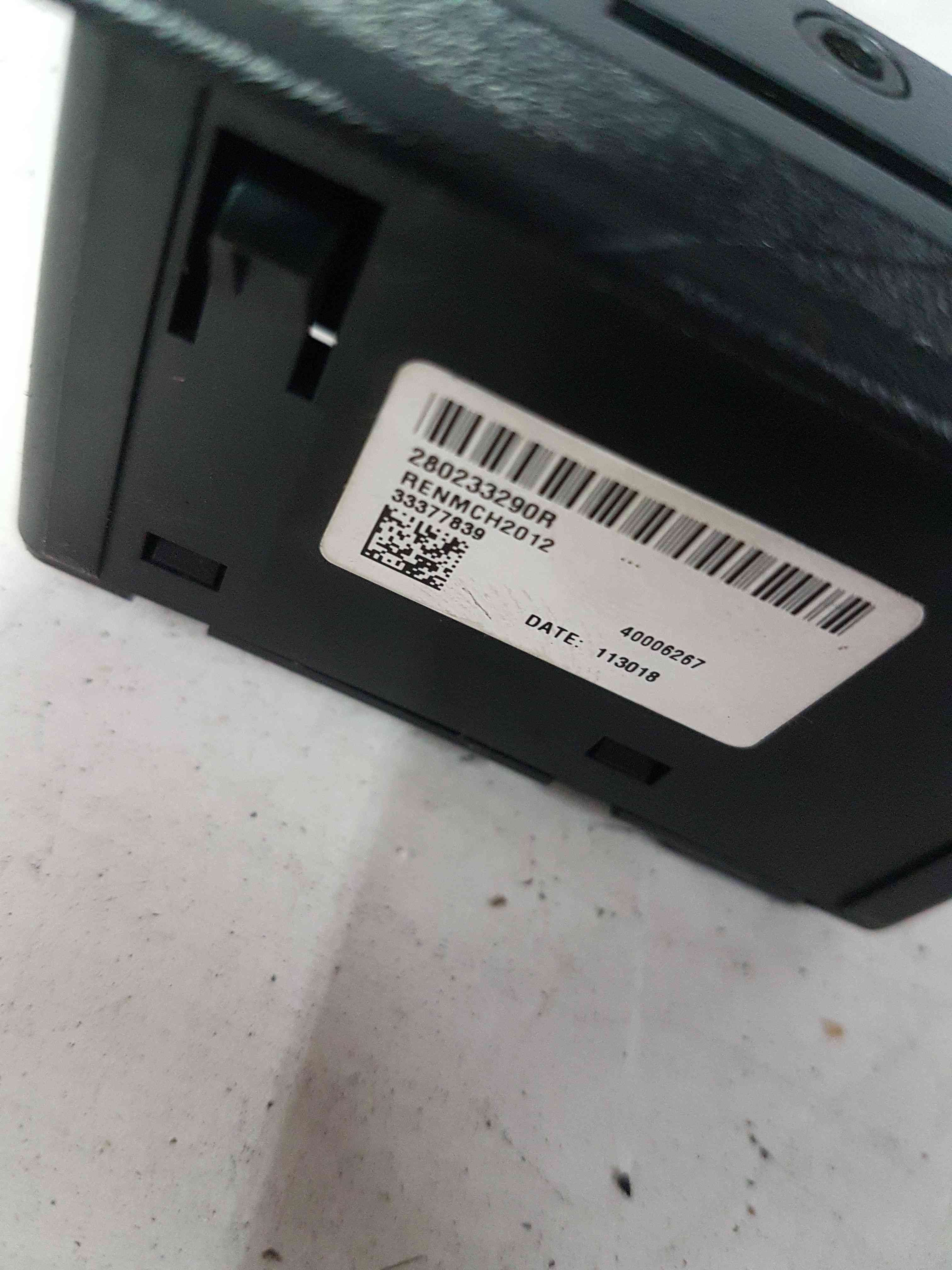 Thumb 5 Renault Trafic MK3 2014-2019 Navigation USB Sd Card Port AUX 280233290R