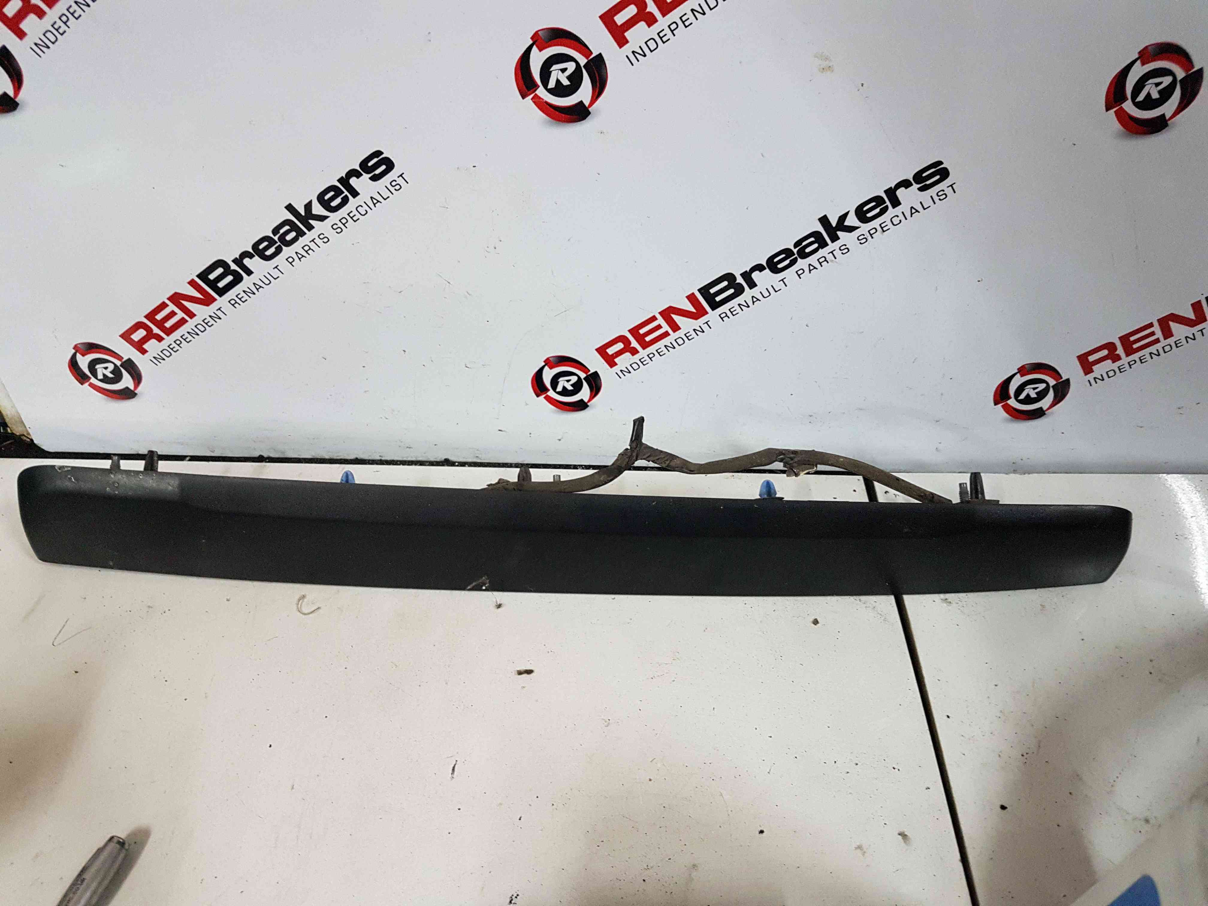 Thumb 4 Renault Trafic MK3 2014-2019 Rear Number Plate Light 848105971R