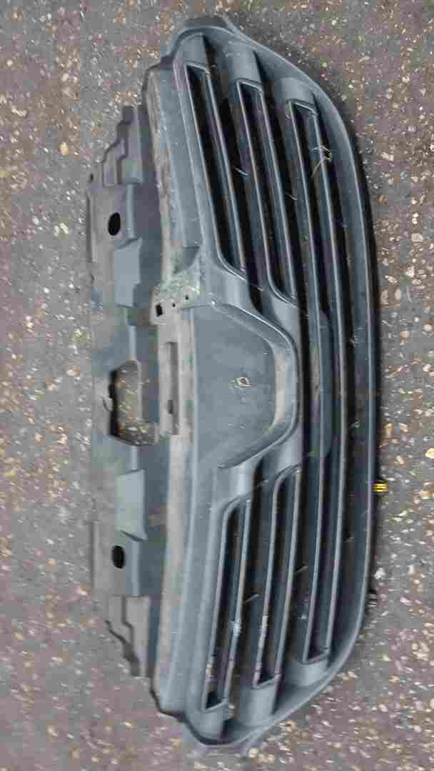 Thumb 2 Renault Trafic MK3 2014-2019 Upper Front Grill 