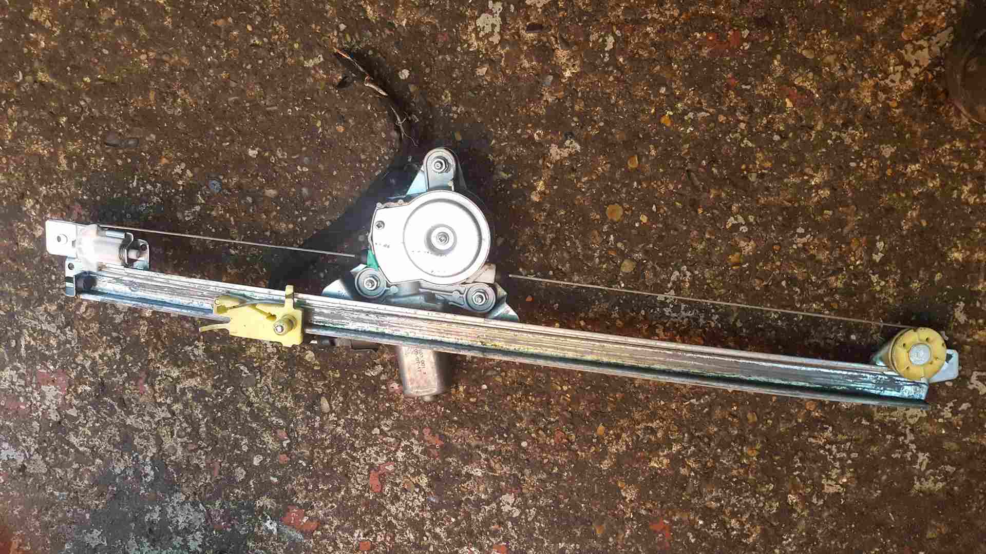 Thumb 2 Renault Trafic MPV 2006-2014 Passenger NSF Front Window Motor + Regulator