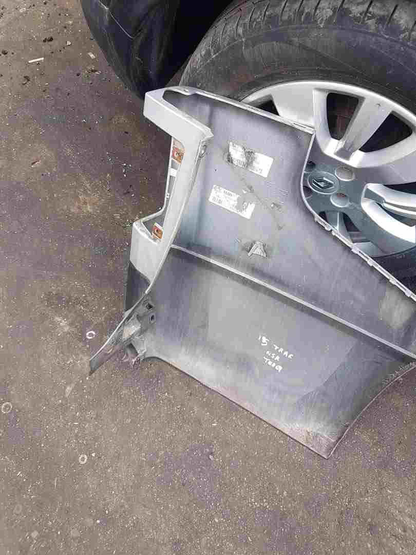Thumb 5 Renault Trafic MPV 2014-2018 Passenger NSR Rear Bumper Corner Trim Silver Ted69