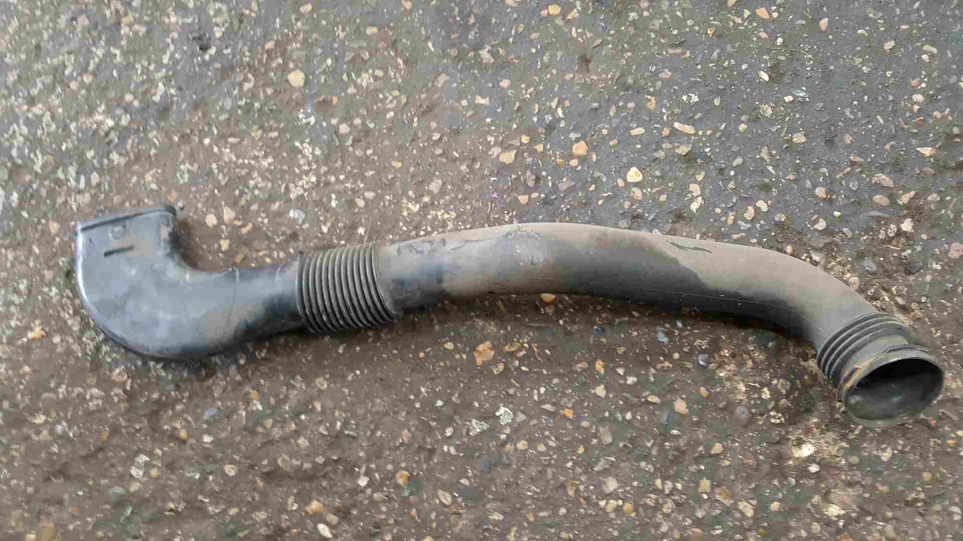 Thumb 2 Renault Trafic Vivaro 2006-2014  1.9 DCI Intercooler Pipe Hose 8200072754