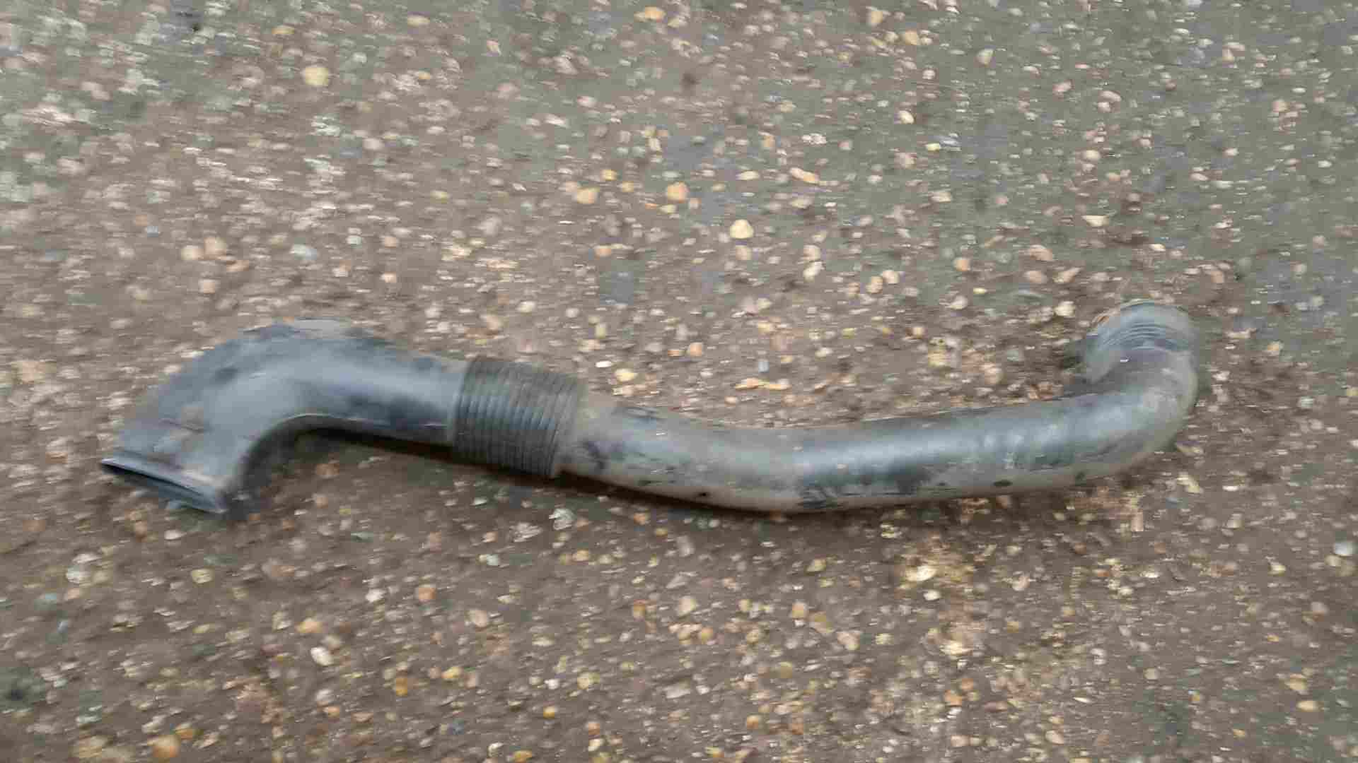 Renault Trafic Vivaro 2006-2014  1.9 DCI Intercooler Pipe Hose 8200072754