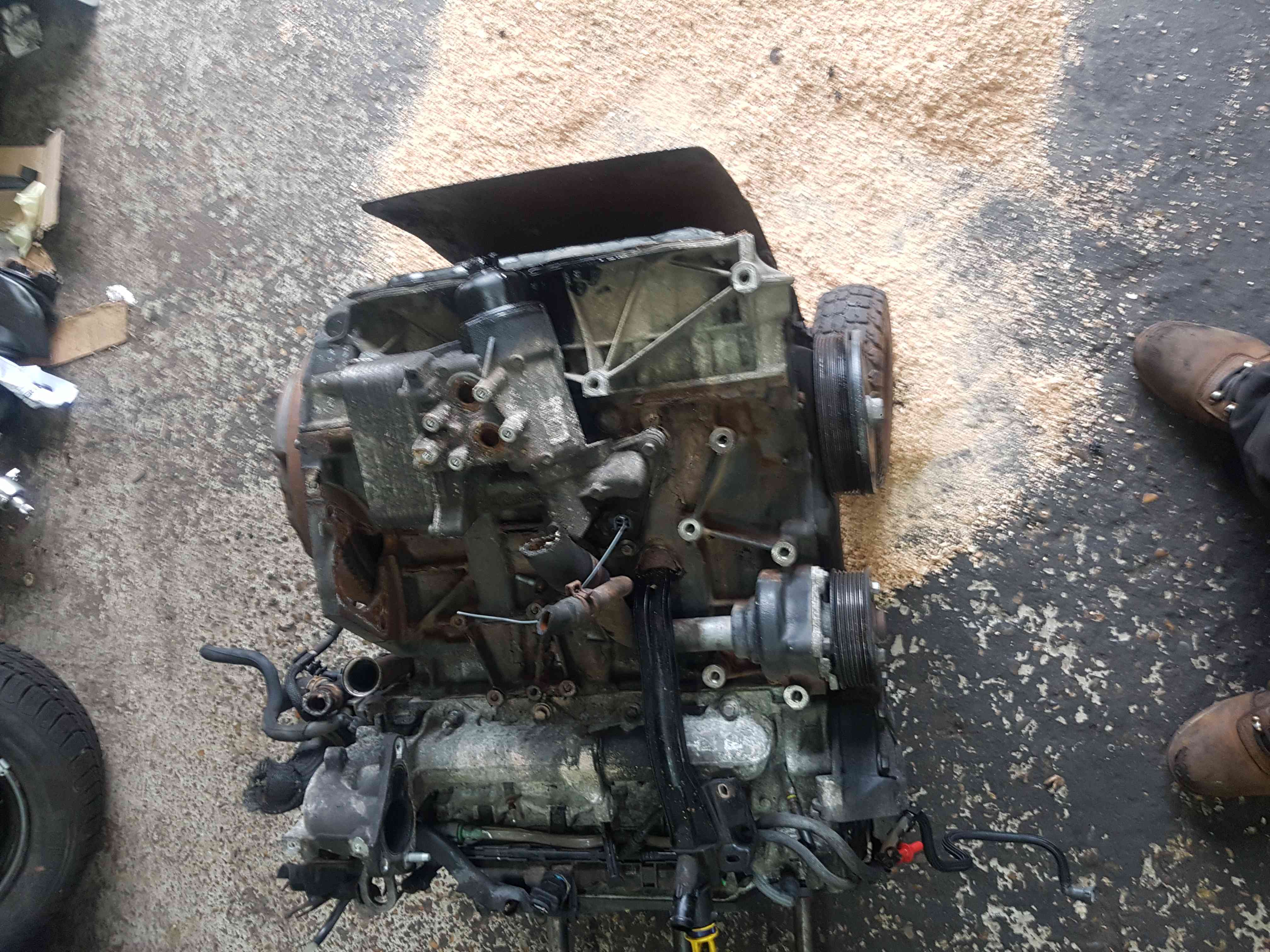 Renault Trafic Vivaro Nissan Primastar 2006-2014 2.0 DCI Engine M9R 692