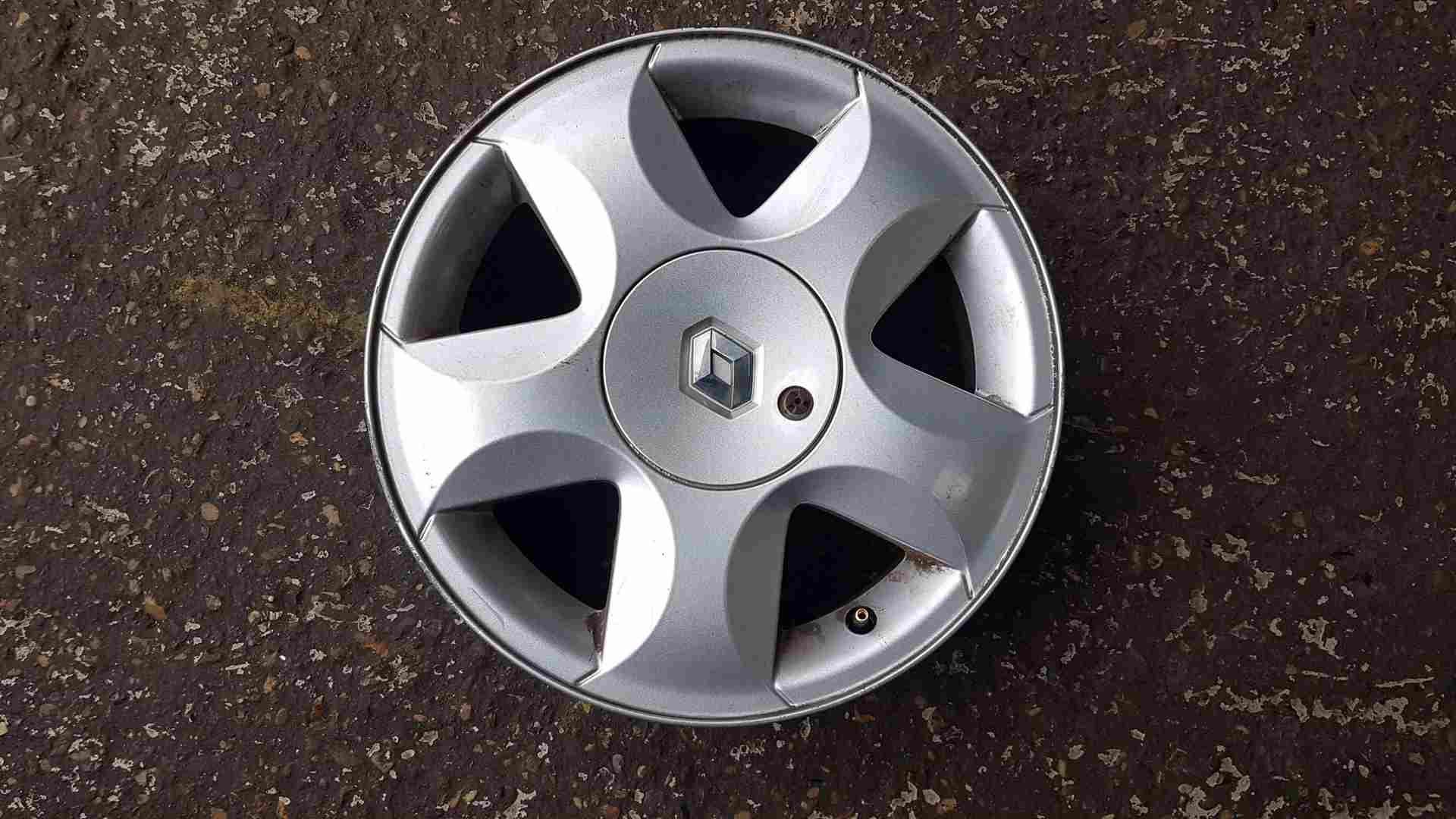Thumb 6 Renault Twingo 2007-2011 Alizar Alloy Wheel 15Inch 8200449952 4/5 403003019R