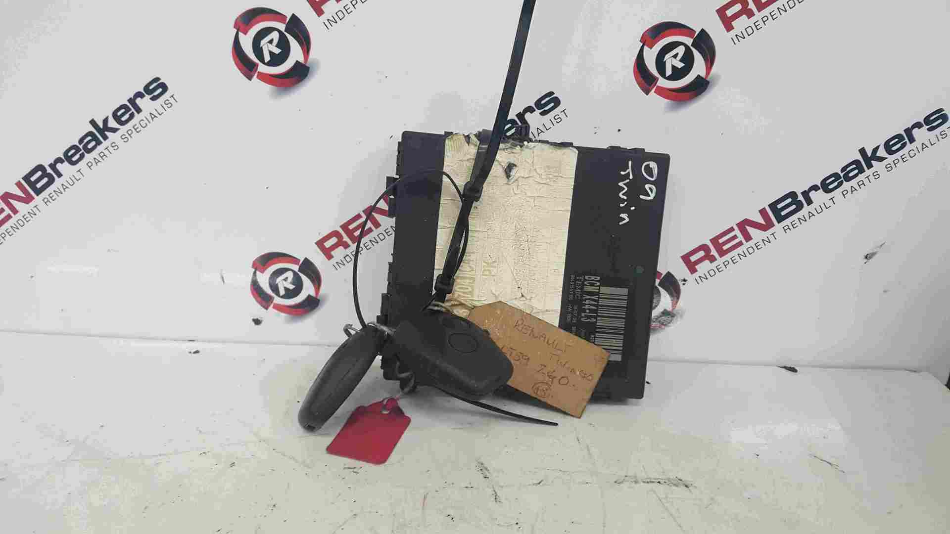 Renault Twingo 2007-2011 Body Control Module BCM UCH + Keys 8200874483