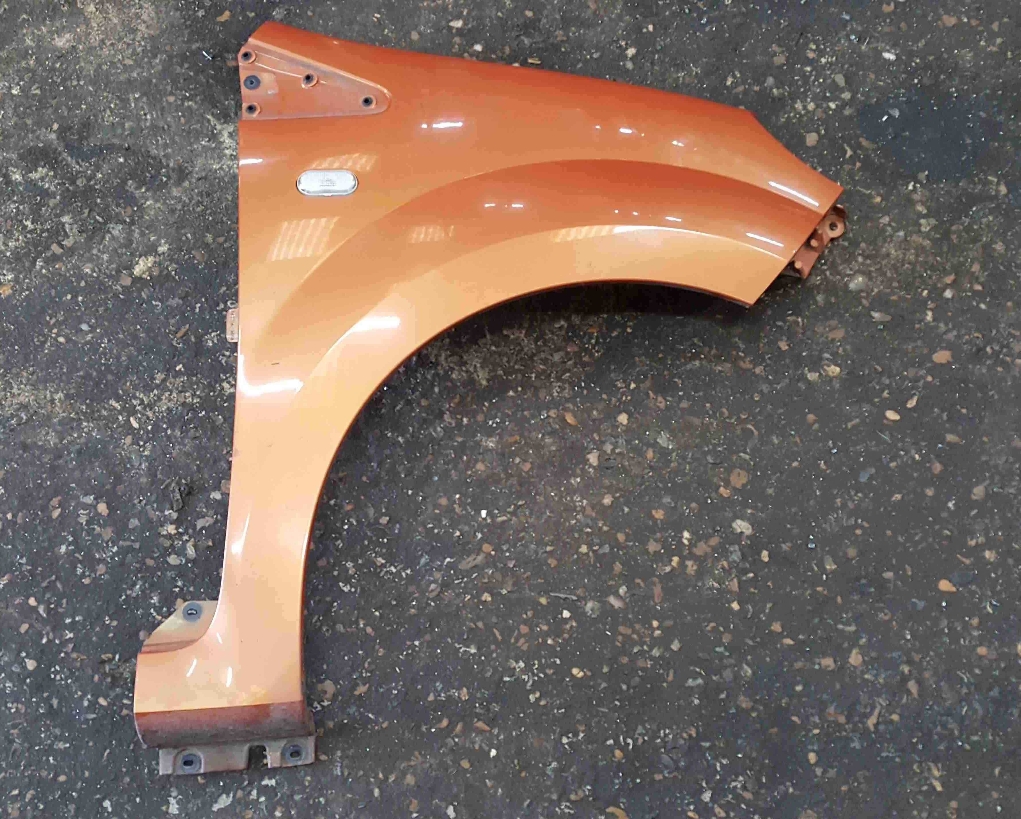 Renault Twingo 2007-2011 Drivers OS Wing Orange TEENC