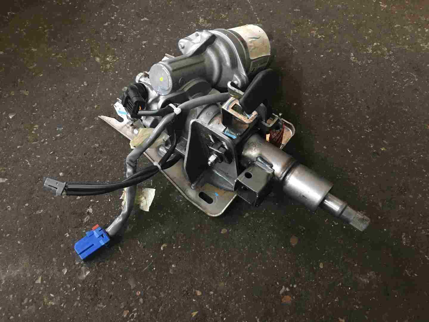 Renault Twingo 2007-2011 Electronic Power Steering Column 8200368050