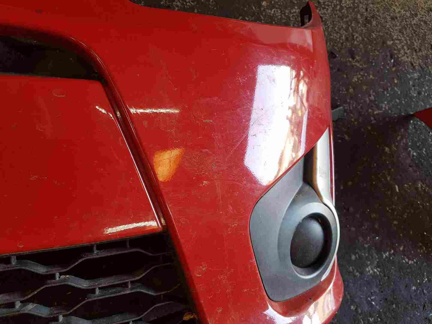 Thumb 5 Renault Twingo 2007-2011 Front Bumper RED Ov727