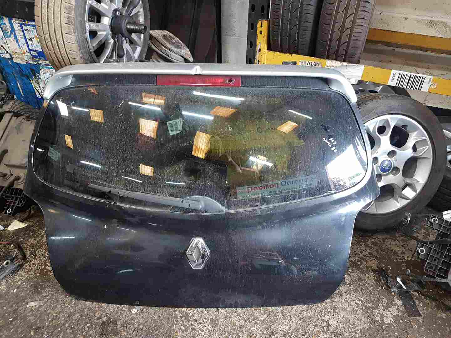 Thumb 4 Renault Twingo 2007-2011 GT Rear Tailgate Boot Black 676