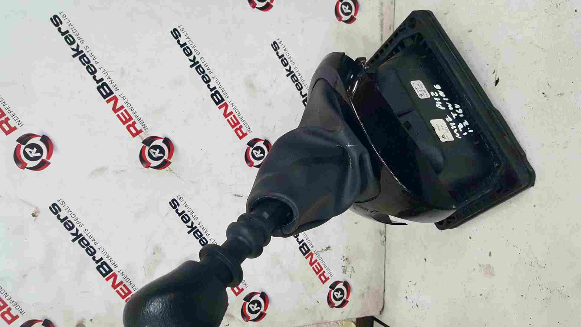 Thumb 3 Renault Twingo 2007-2011 Gearstick Shifter Mechanism 8200550461