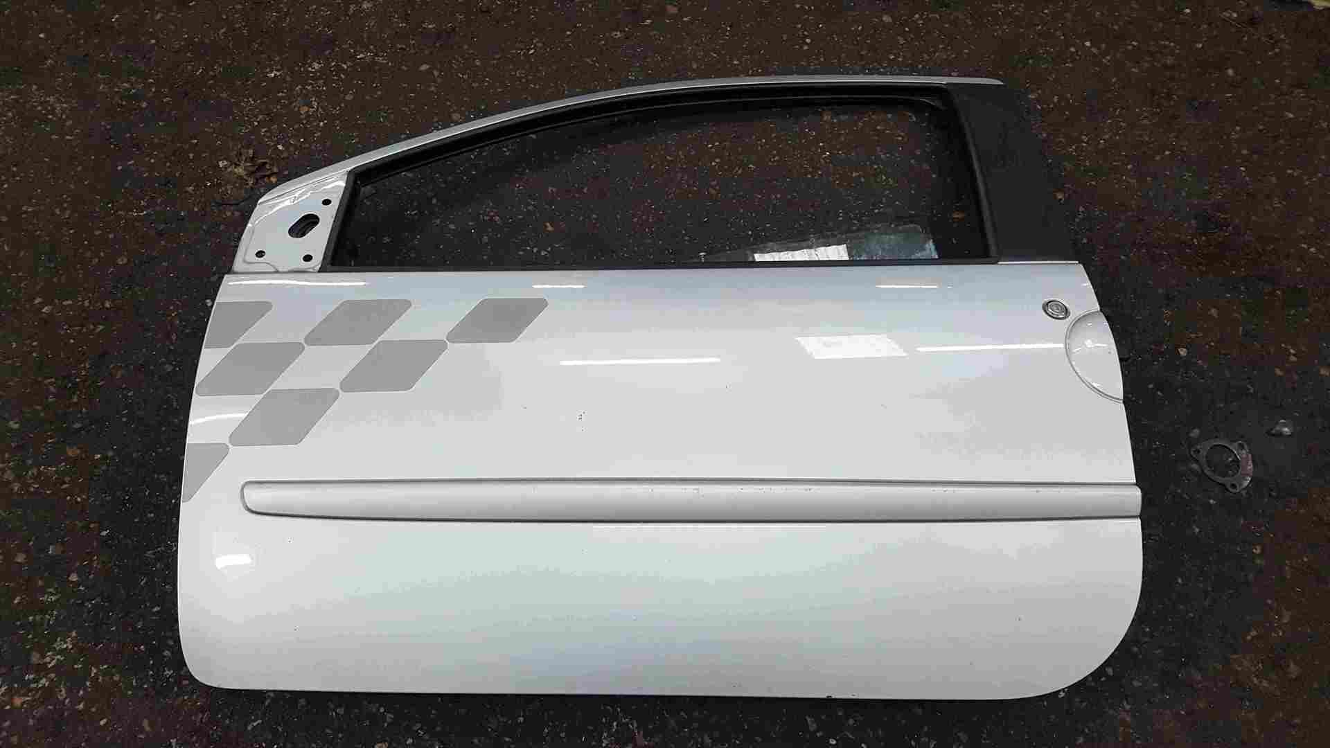 Renault Twingo 2007-2011 Passenger NSF Front Door Silver TED69 3dr