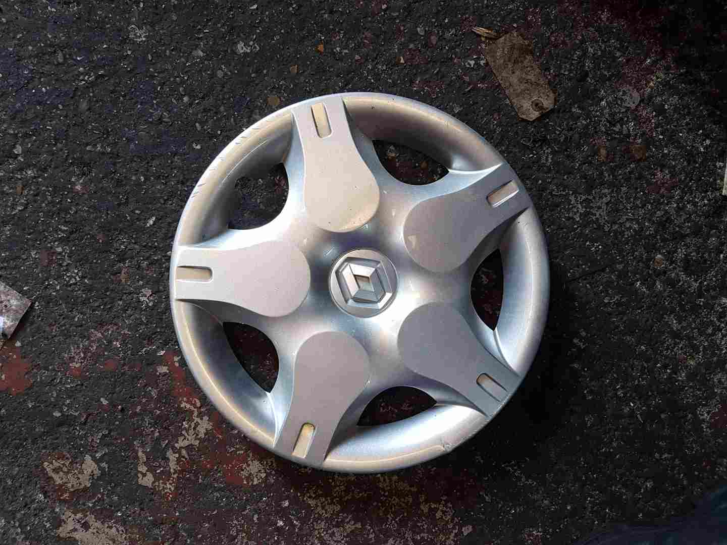 Thumb 5 Renault Twingo 2007-2011 Steel  Centre CAP Cover HUB 403154650R