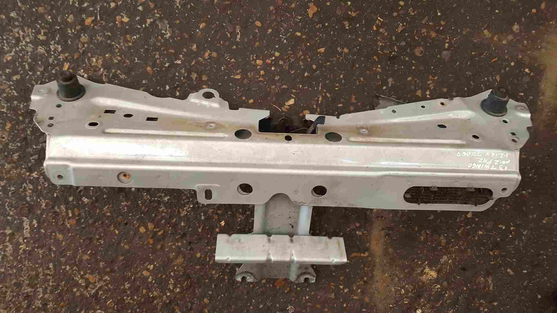Thumb 3 Renault Twingo 2007-2014 Front Slam Panel Support BAR Silver Ted69
