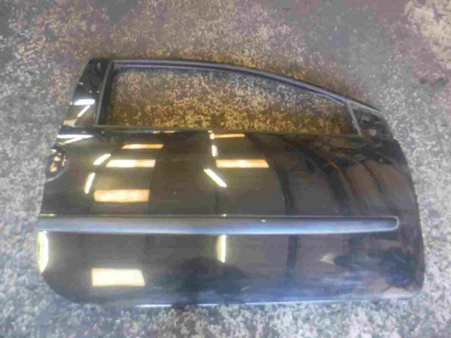 Renault Twingo 2011-2014 Drivers OSF Front Door Black 676 3dr