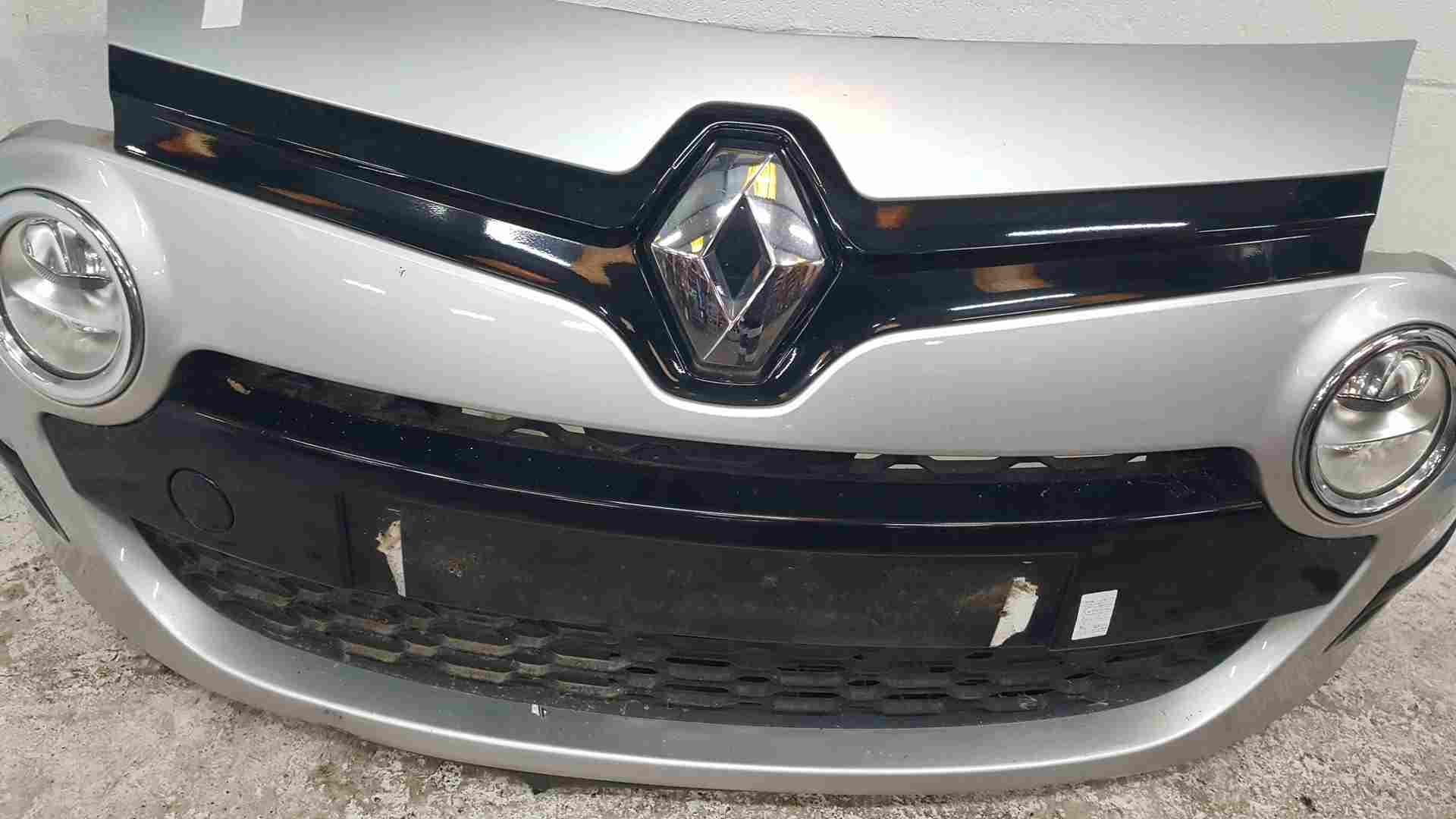 Thumb 4 Renault Twingo 2011-2014 Front Bumper Silver Ted69