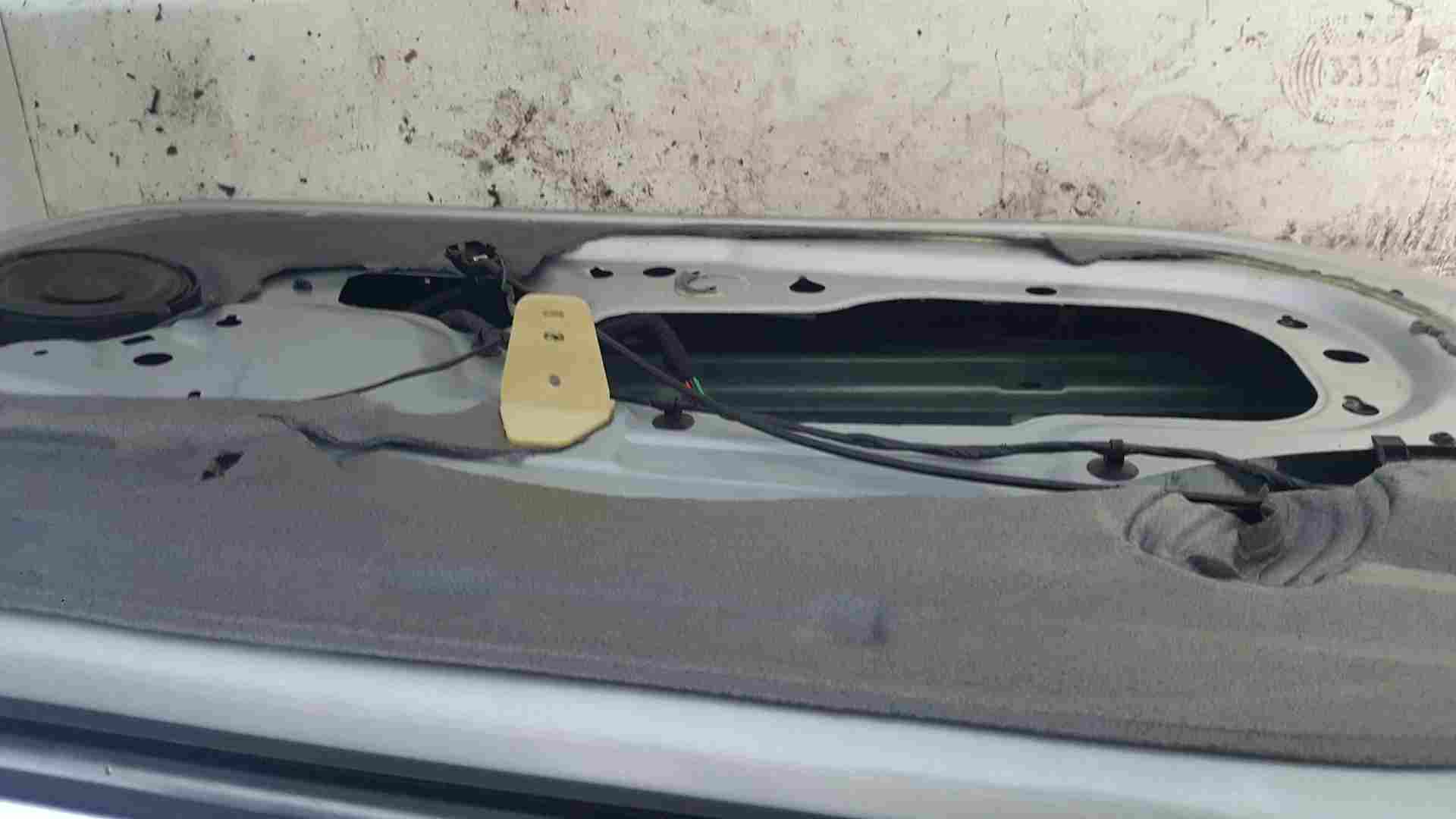 Thumb 4 Renault Twingo 2011-2014 Passenger NSF Front Door Silver Ted69 3Dr
