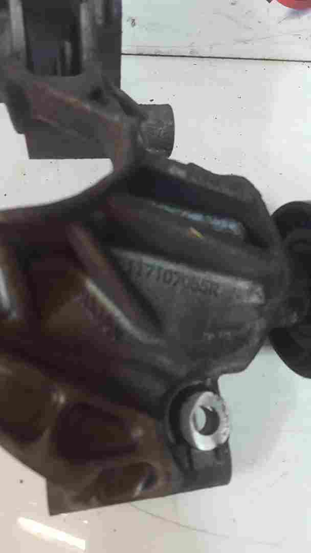 Thumb 3 Renault Twingo 2014-2017 1.0 SCE Alternator Bracket Mount Pulley 117107055R