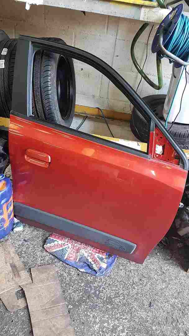 Renault Twingo 2014-2017 Driver OSF Front Door Flame RED Tennp