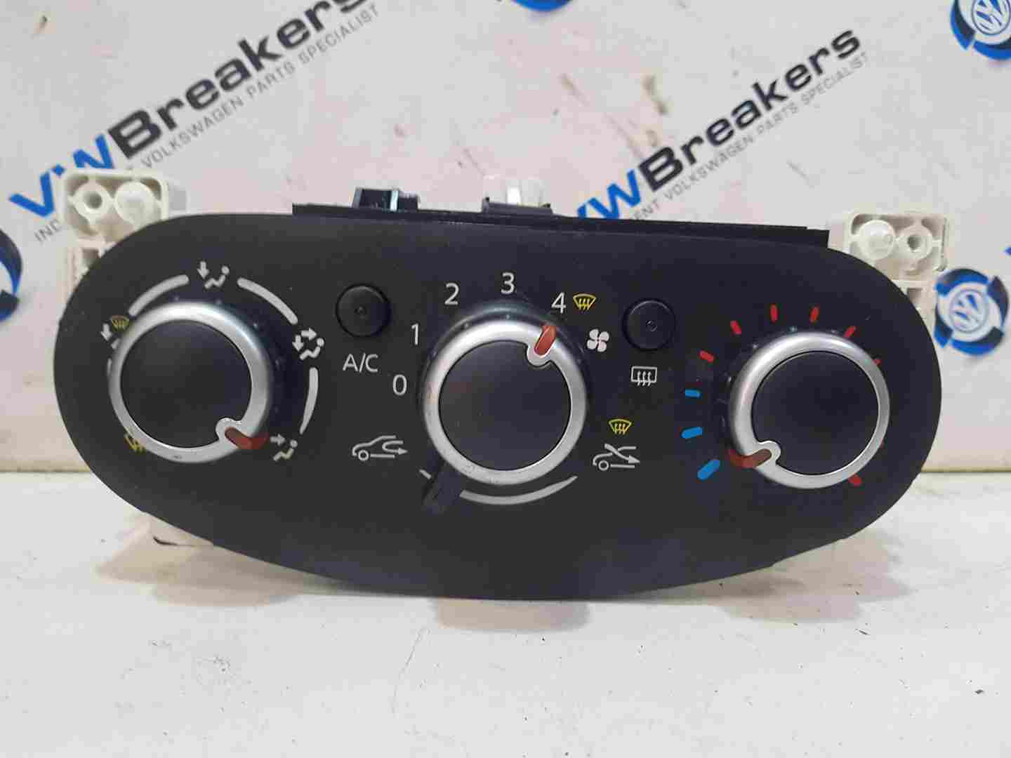Thumb 5 Renault Twingo 2014-2017 Heater Controls Switches AIR Con