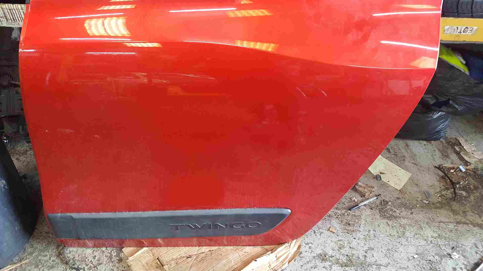 Thumb 6 Renault Twingo 2014-2017 Passenger NSR Rear Door RED Tennp